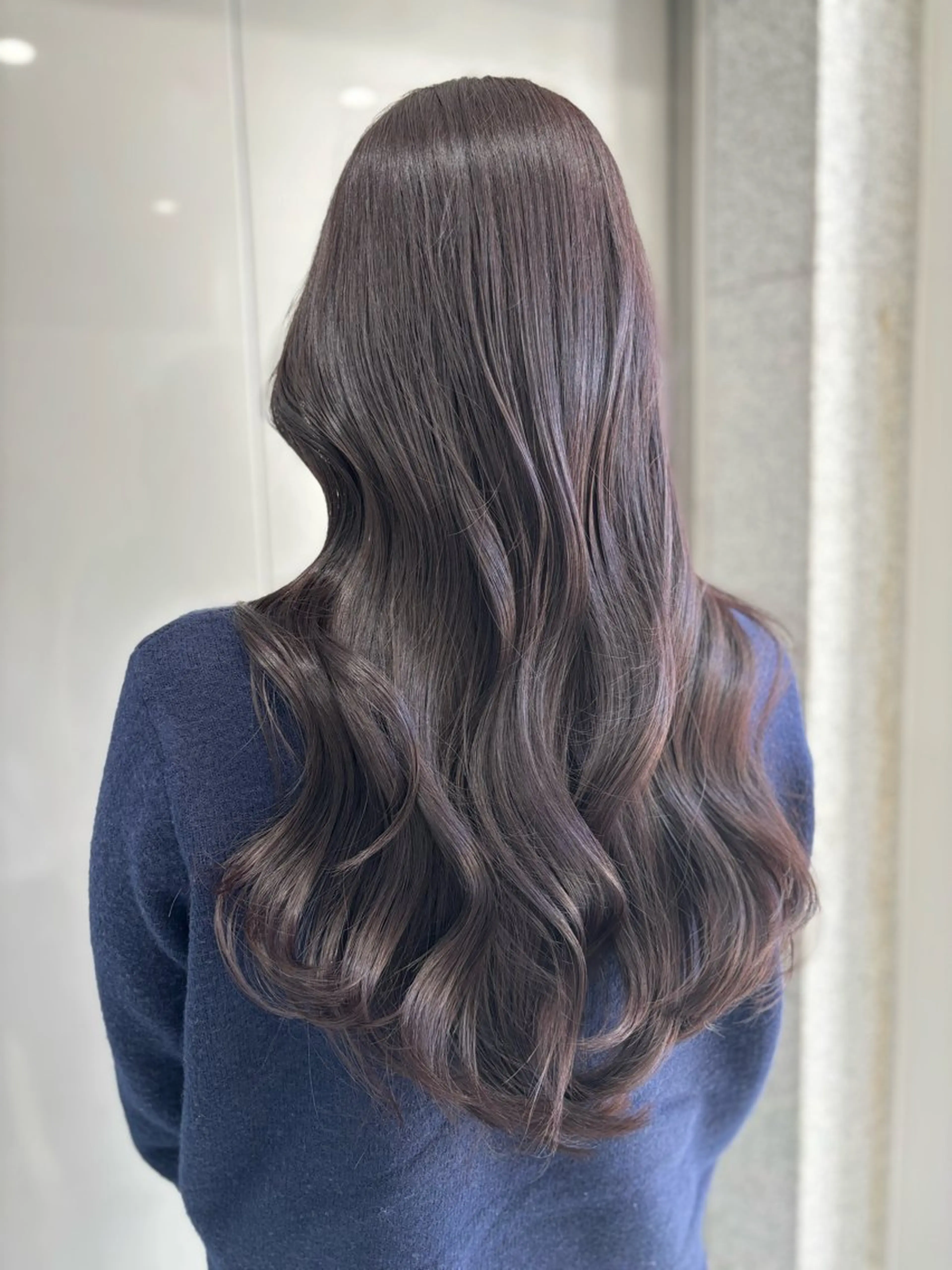 ロング カラー ヘアカラー トリートメント ヘッドスパ ヘアセット 流行りの透明感カラー ×縮毛矯正🤍ユウのヘアスタイル