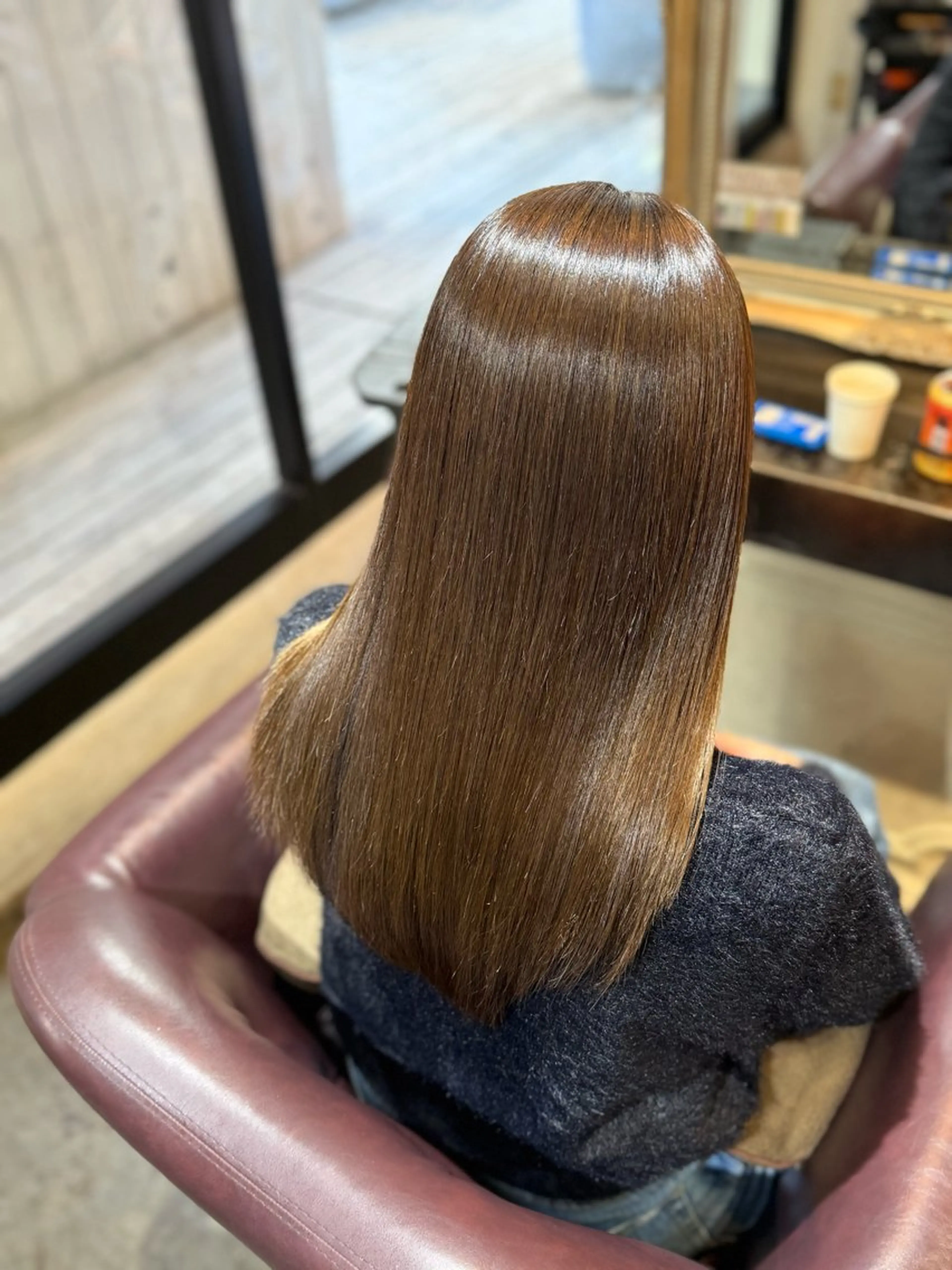 ロング ヘアカラー トリートメント 髪質改善/美髪矯正 林田和真のヘアスタイル