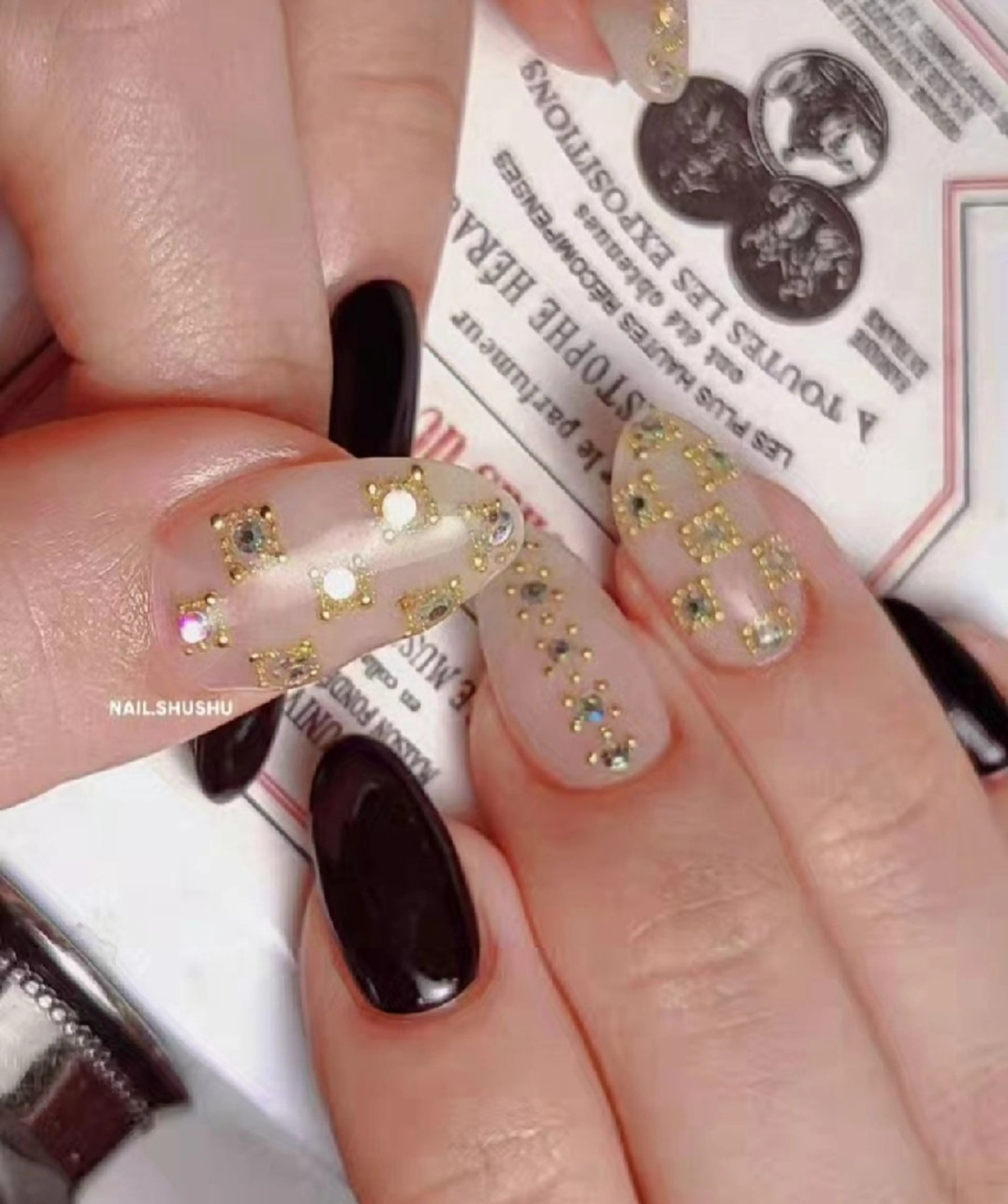 ネイル 持ち込み ニュアンスネイル ワンカラーネイル シンプルネイル 春ネイル ハンドネイル 3dパーツ/流行り 👧shushu❤️のネイルデザイン