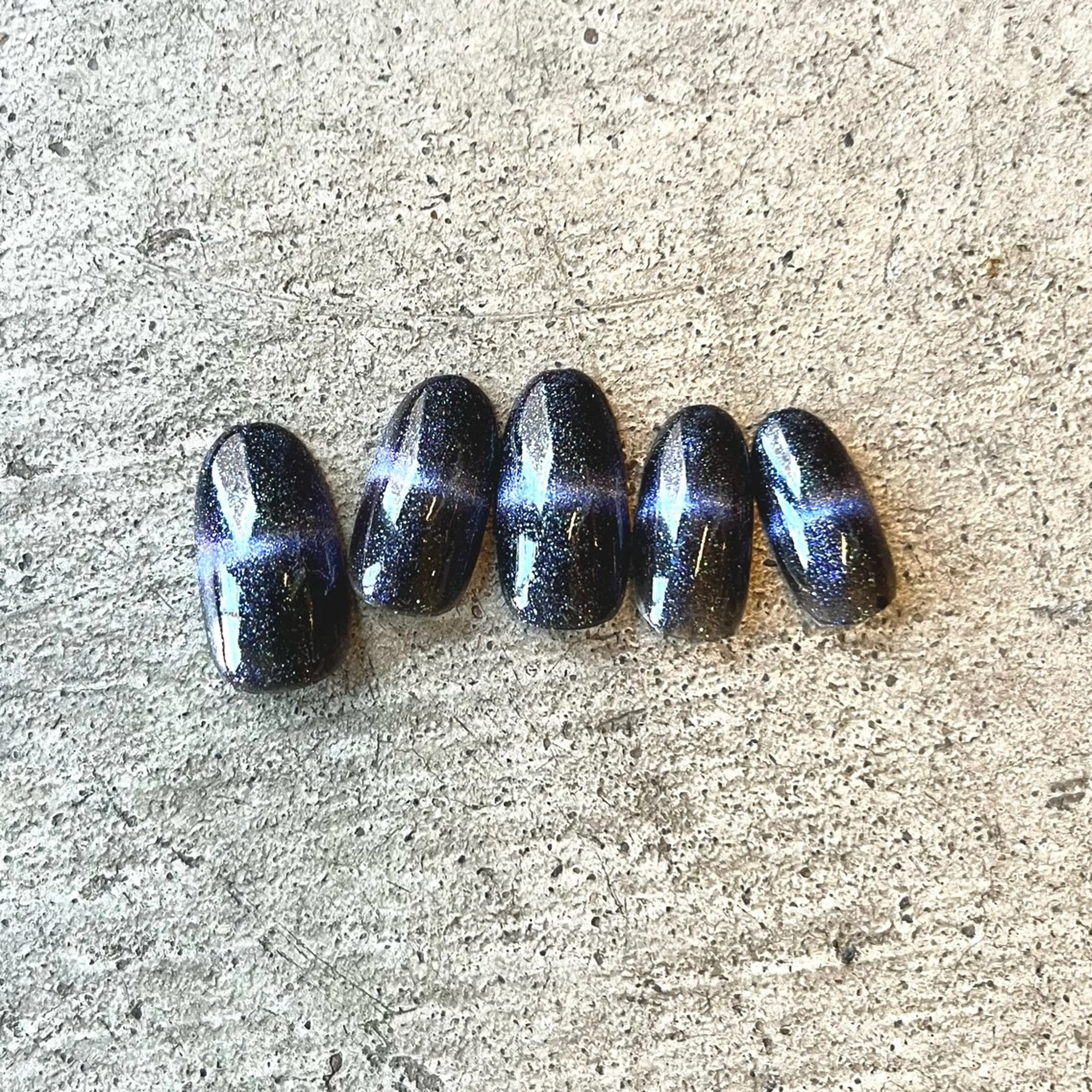 ネイル マグネットネイル TRAM-nail moriizumiのネイルデザイン