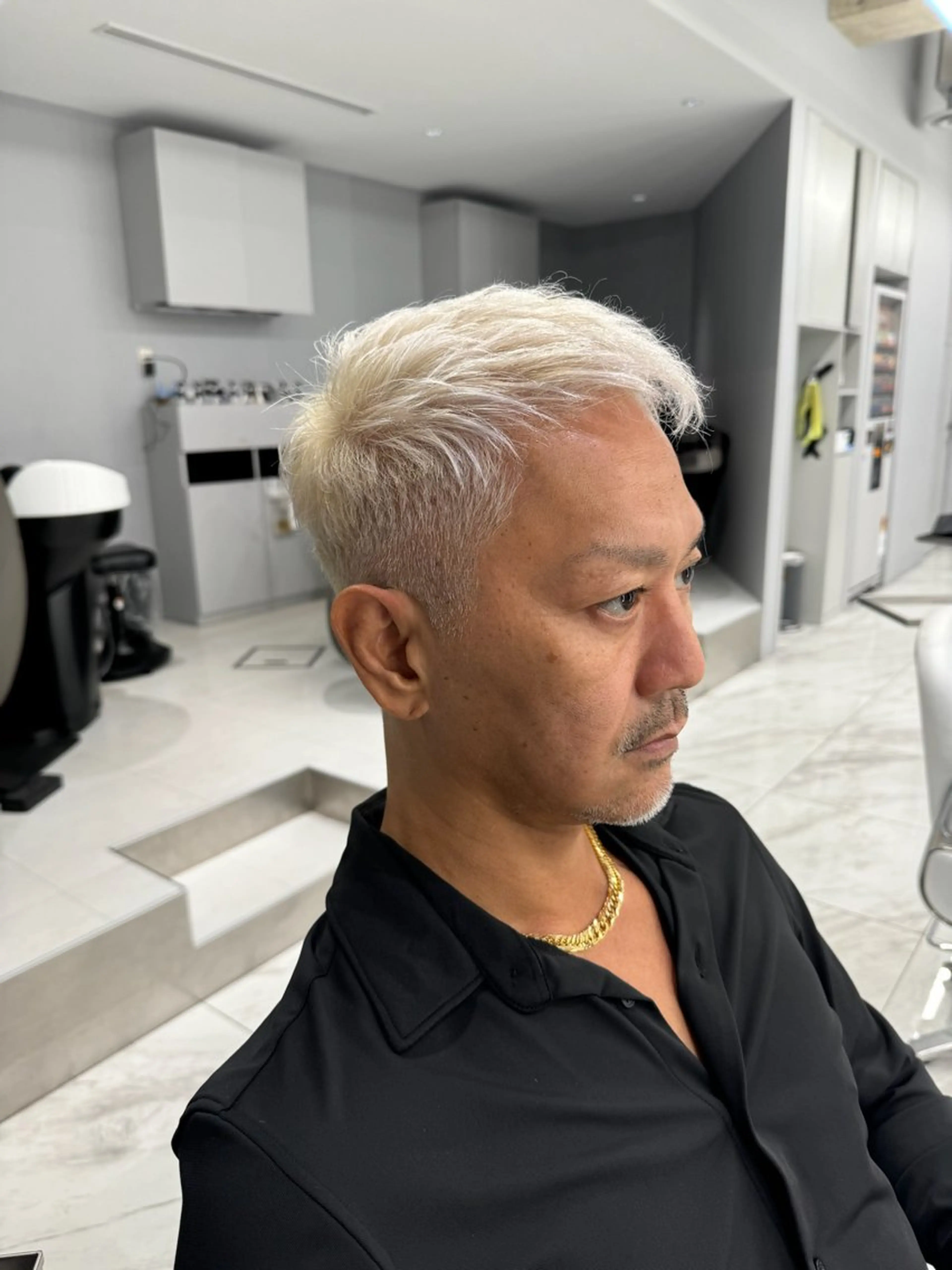 ショート メンズ カット ヘッドスパ 白髪ぼかしハイライト 🥇店長JUKIYAのヘアスタイル