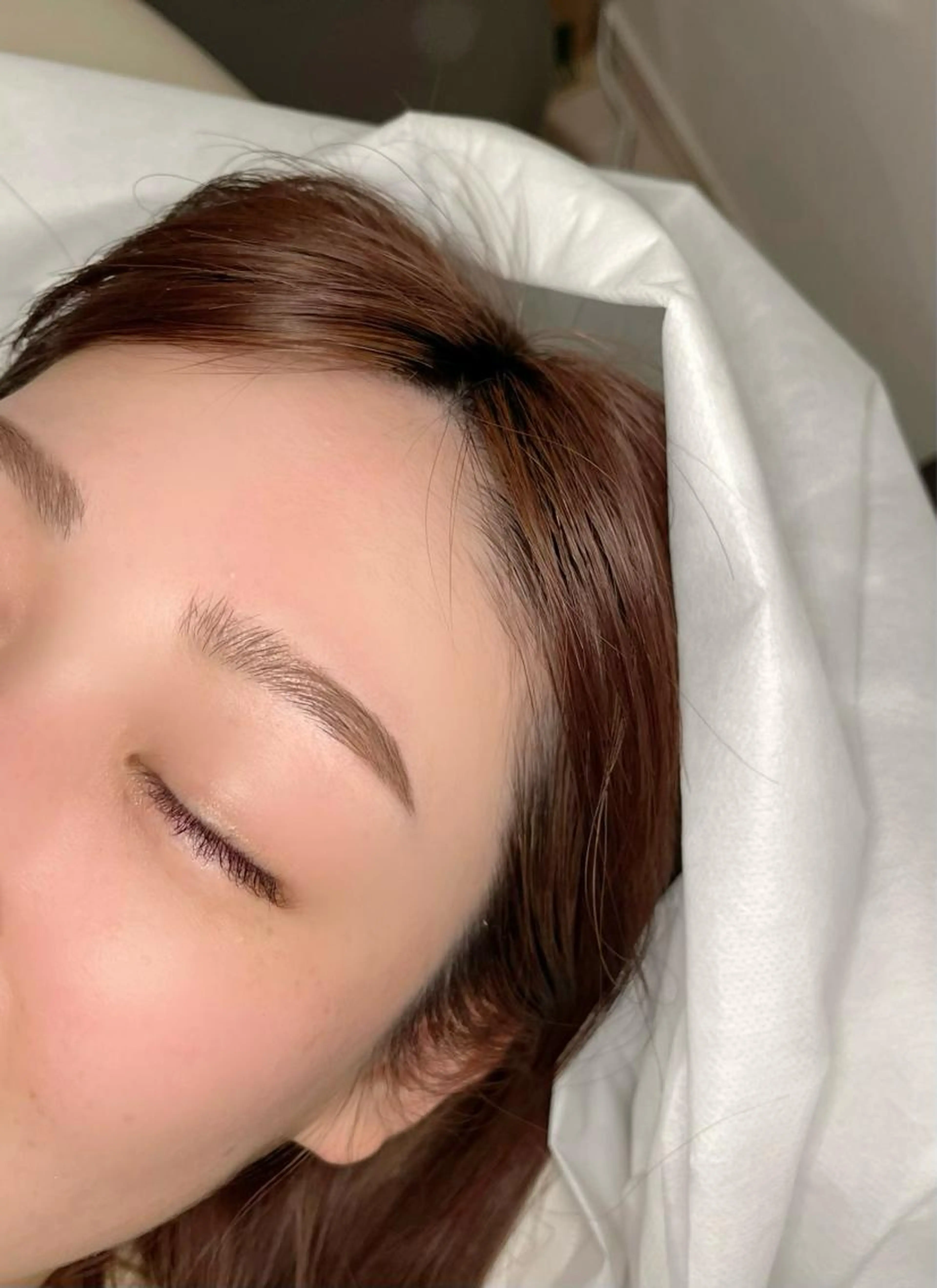 〈追加セットメニュー〉眉ワックス&スタイリング(まつげメニューとセット用メニューです🩶)の写真