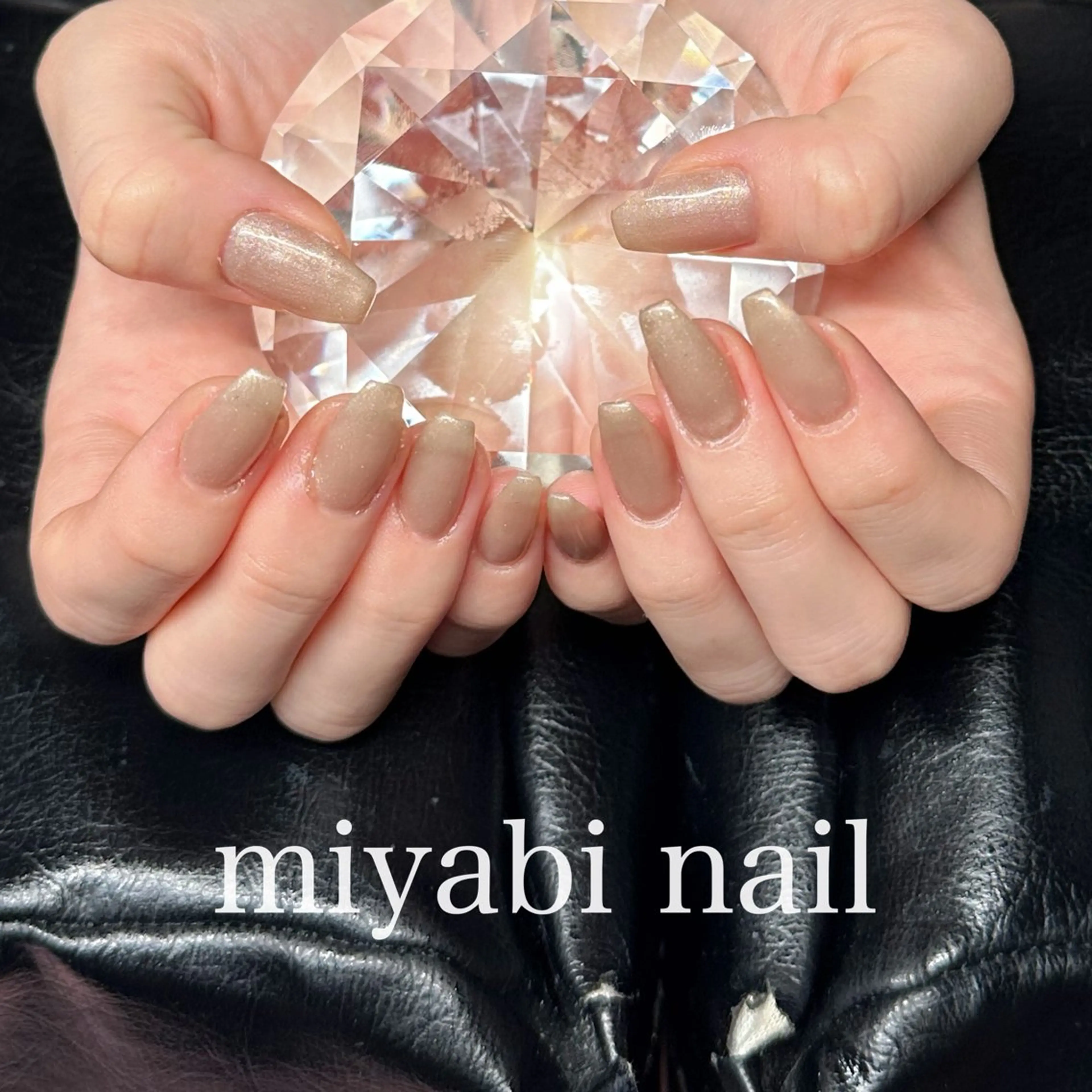 ネイル ジェルネイル ゴールド ラメ(グリッター) 持ち込み ワンカラーネイル ハンドネイル miyabi nail 桂川駅近くのネイルデザイン