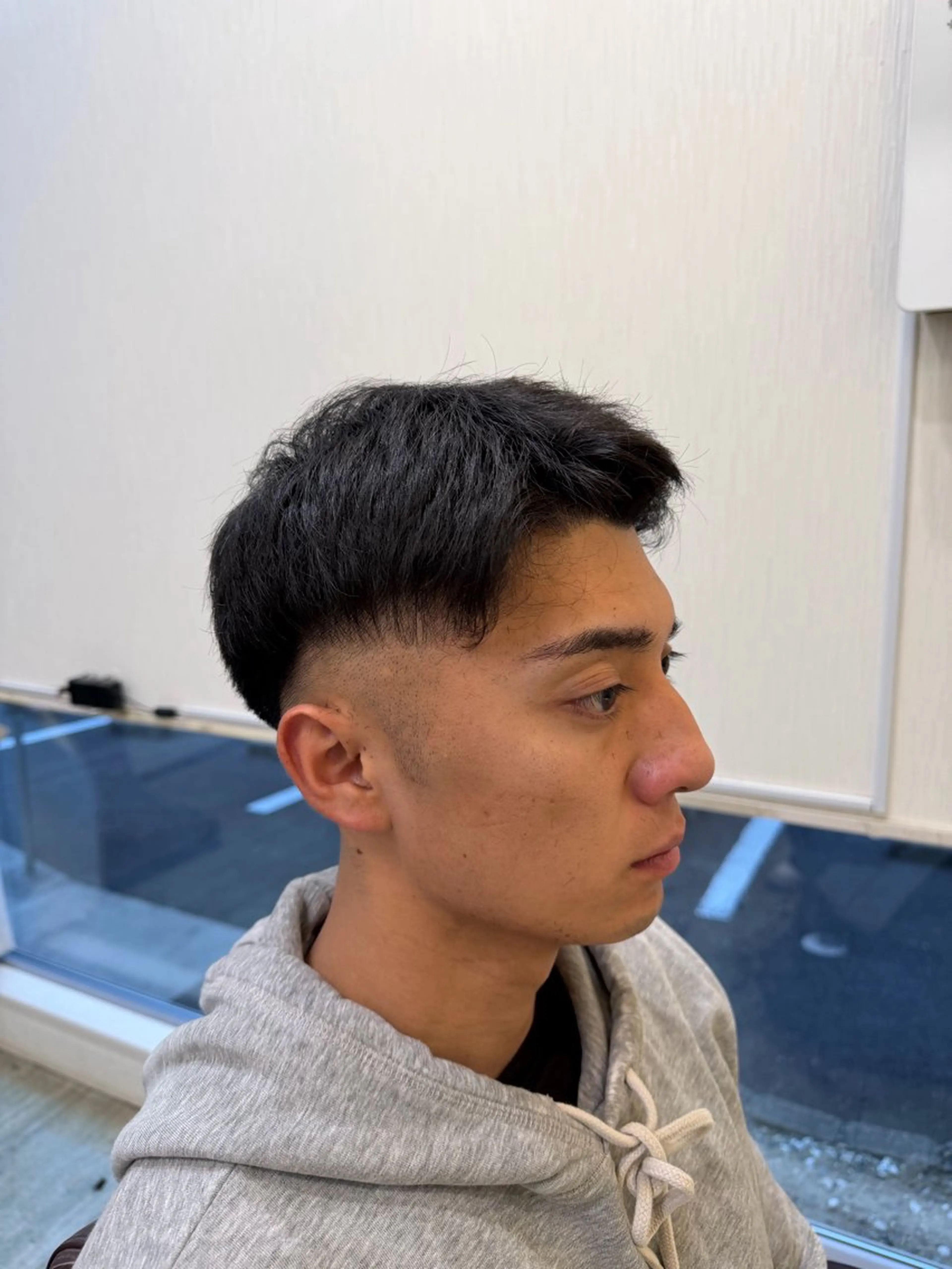 ショート 呉屋 俊介のヘアスタイル