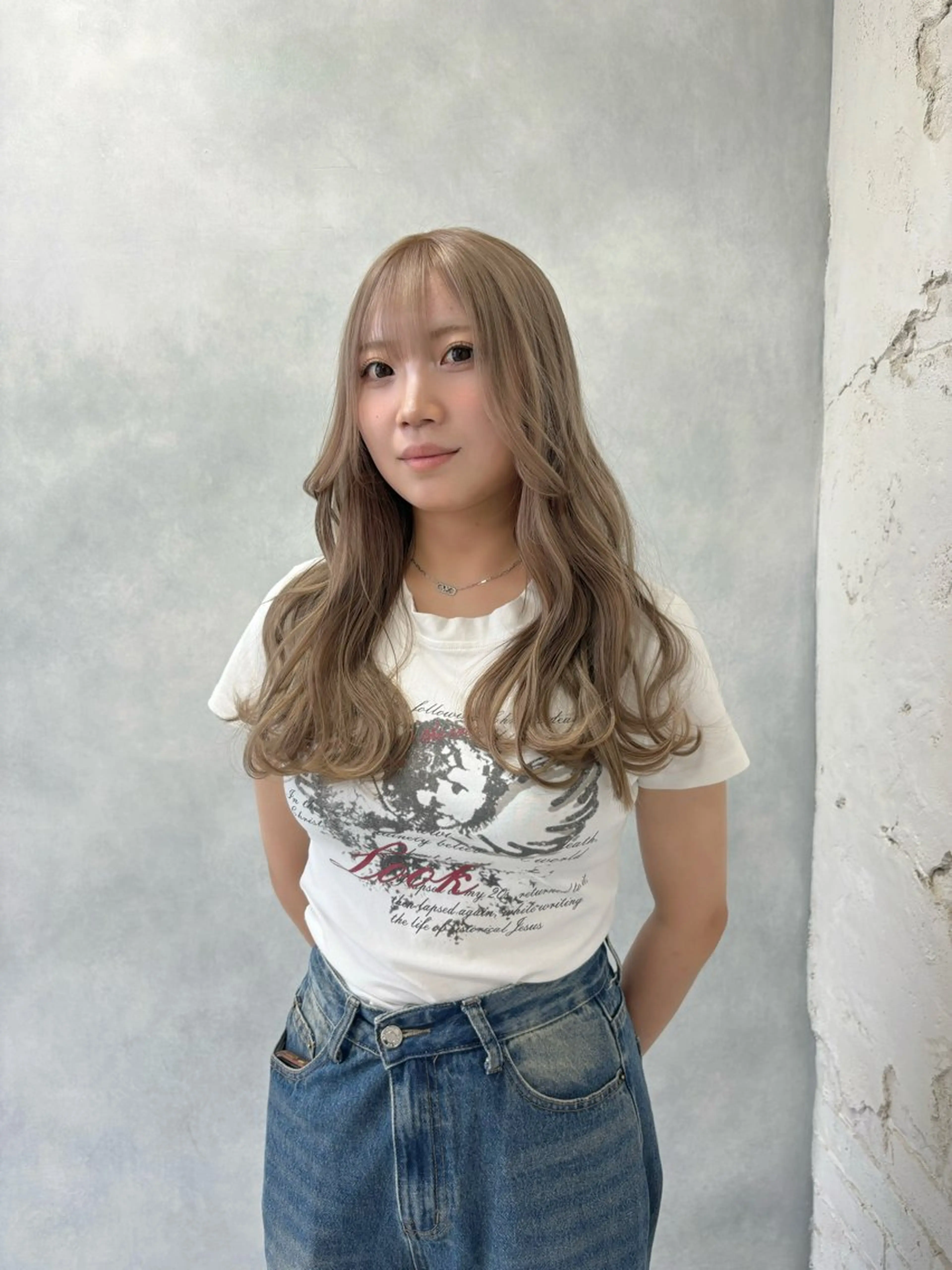 セミロング カラー ヘアアレンジ ベージュカラー ブリーチ ダブルカラー ハイトーンカラー ミルクティーベージュ ravens代表 🍀【ヒロム】🍀のヘアスタイル