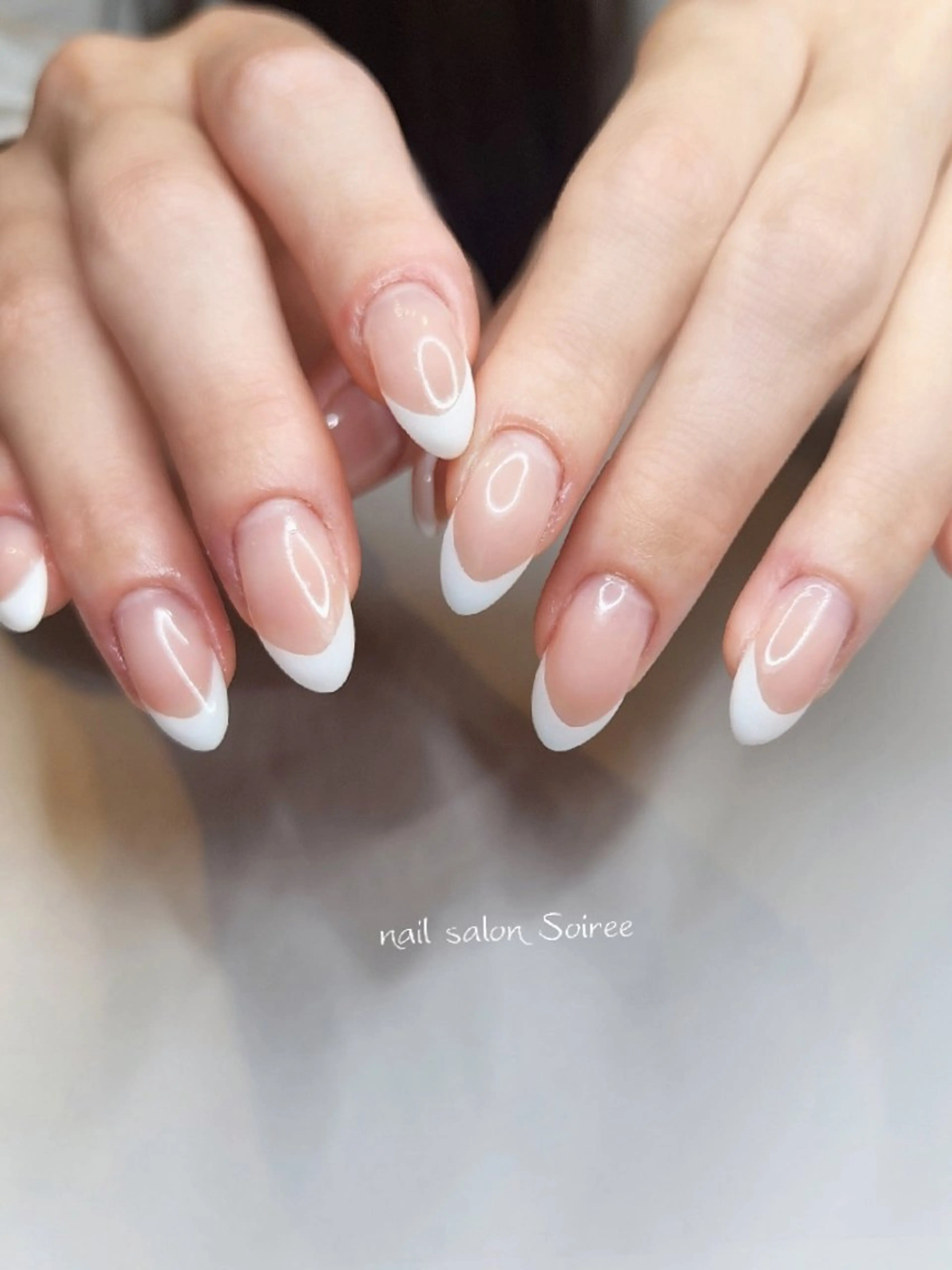 ネイル フレンチネイル ハンドネイル nail salon Soiree所属・nail salon Soireeのネイルデザイン