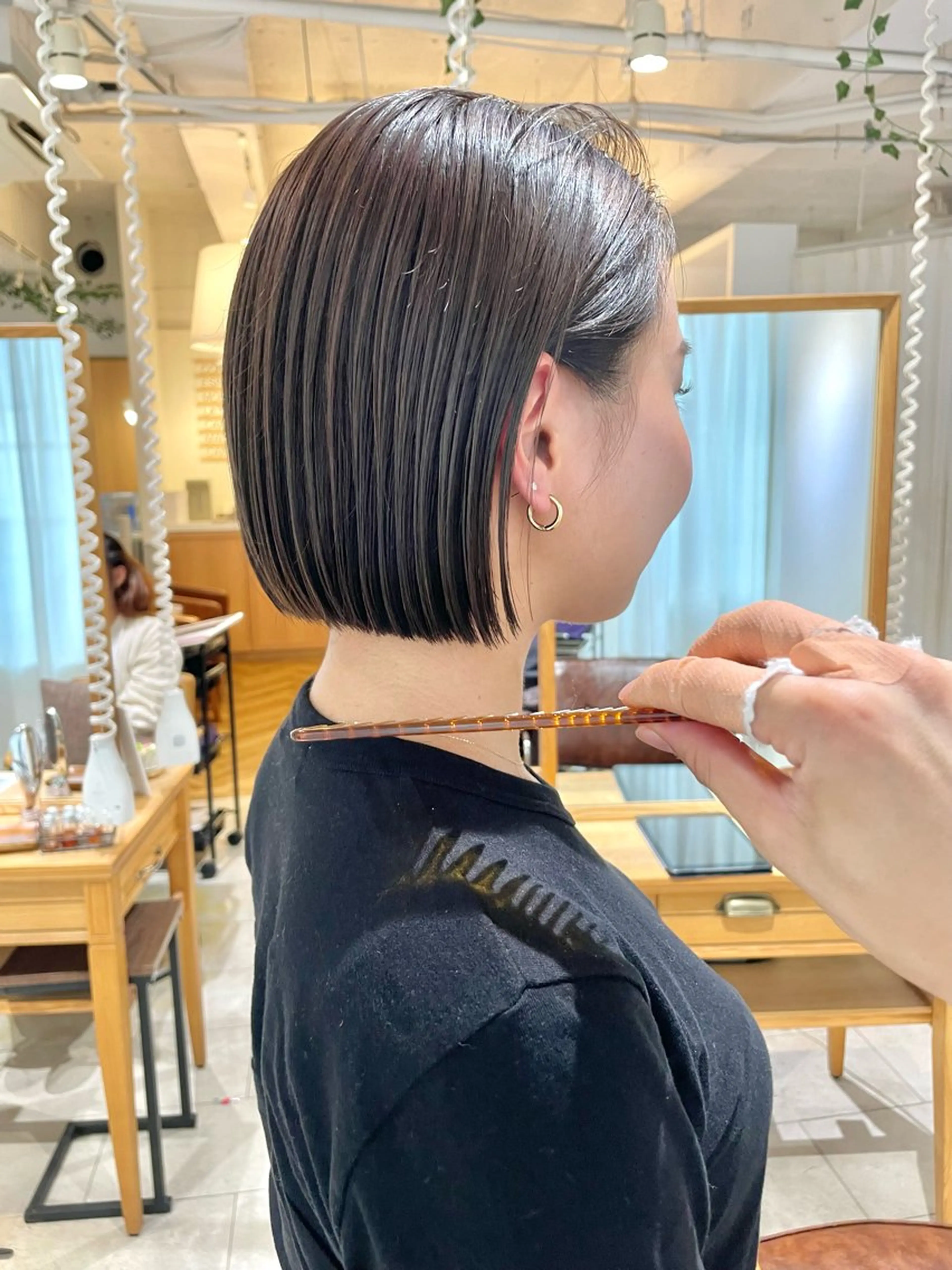 ショート カラー salowin梅田茶屋町north所属・くがれいじ 梅田/ショート/ボブのヘアスタイル