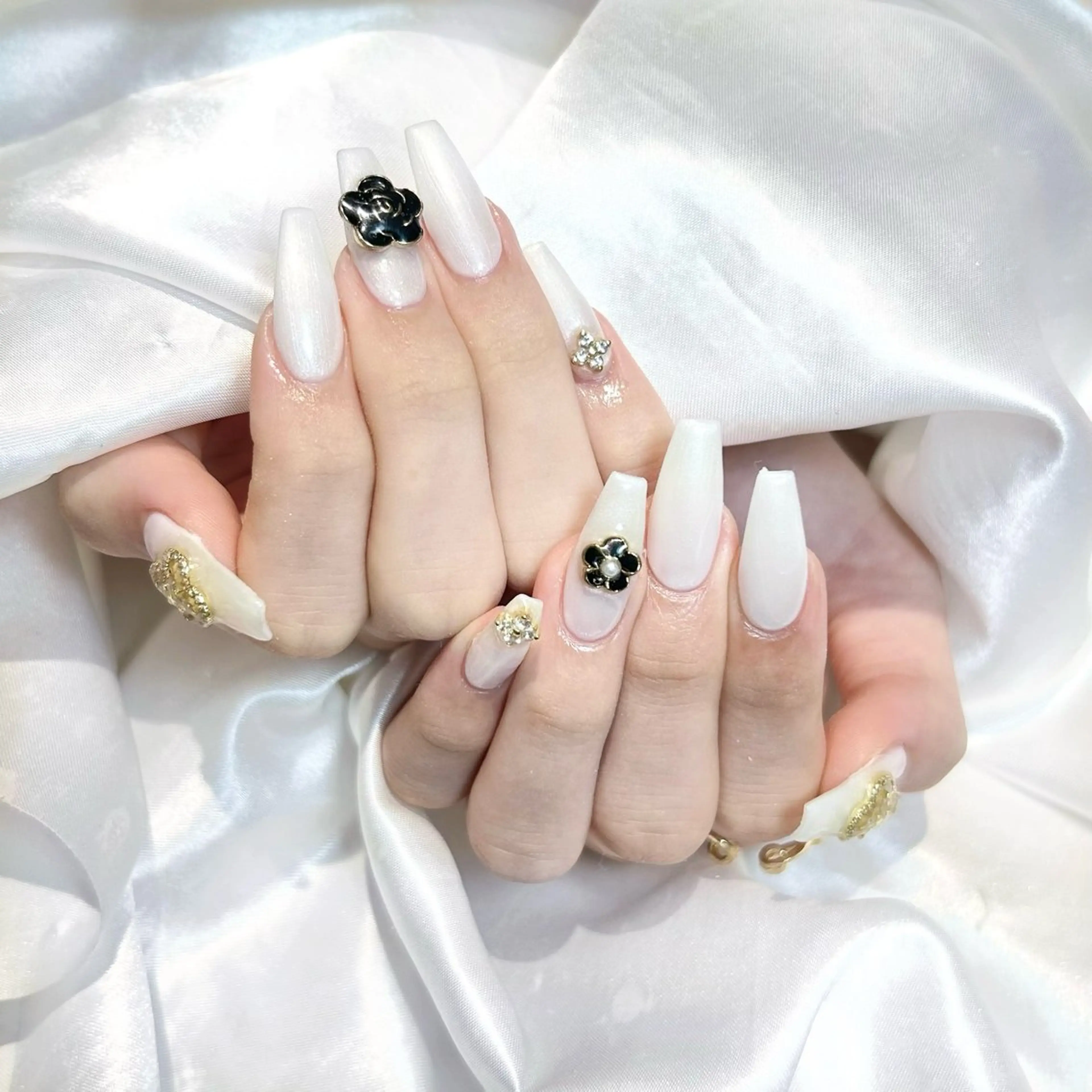 ネイル ハンドネイル WISTERIA hayamiのネイルデザイン