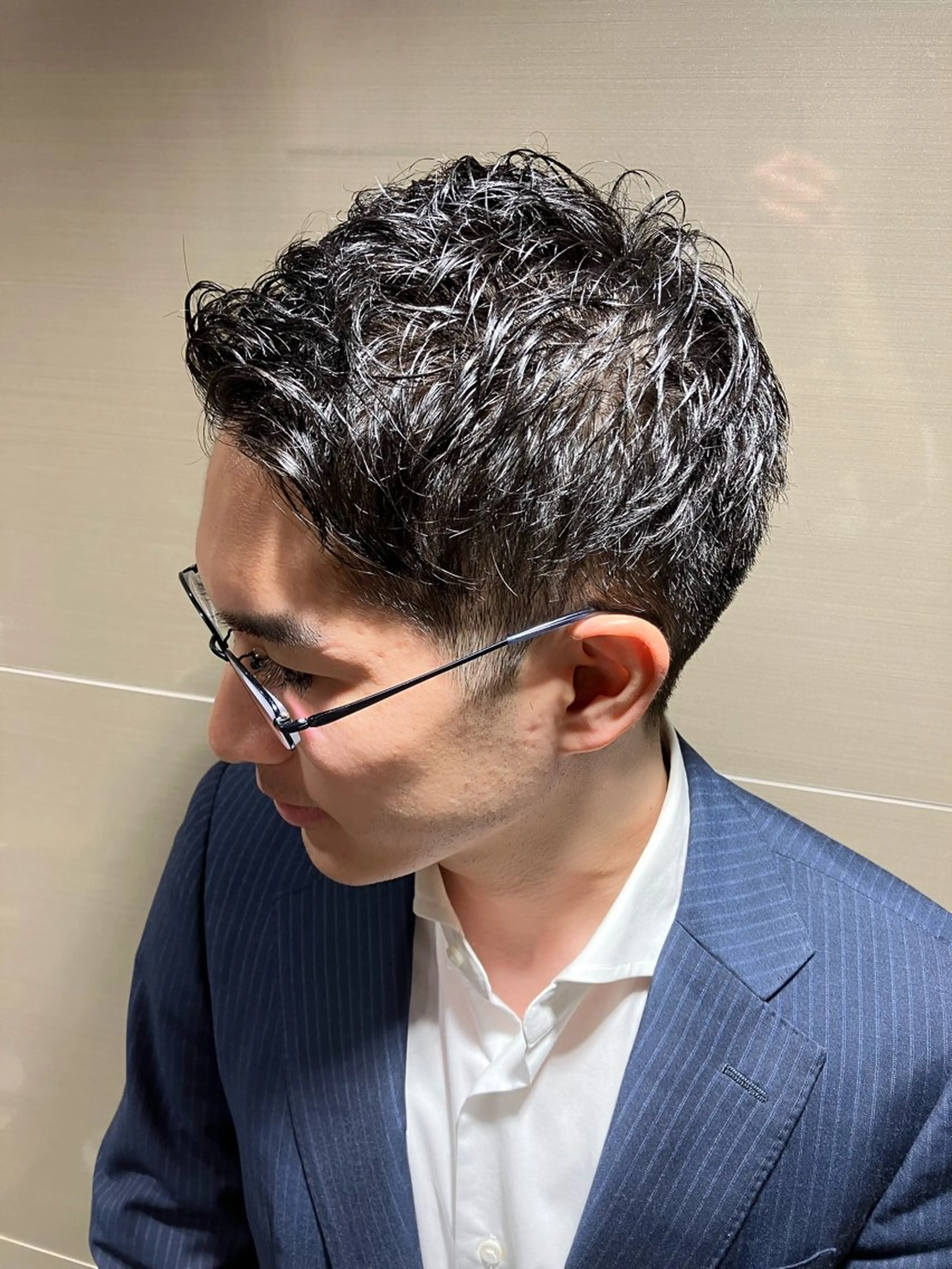 ショート メンズ SAKI SAKIのヘアスタイル