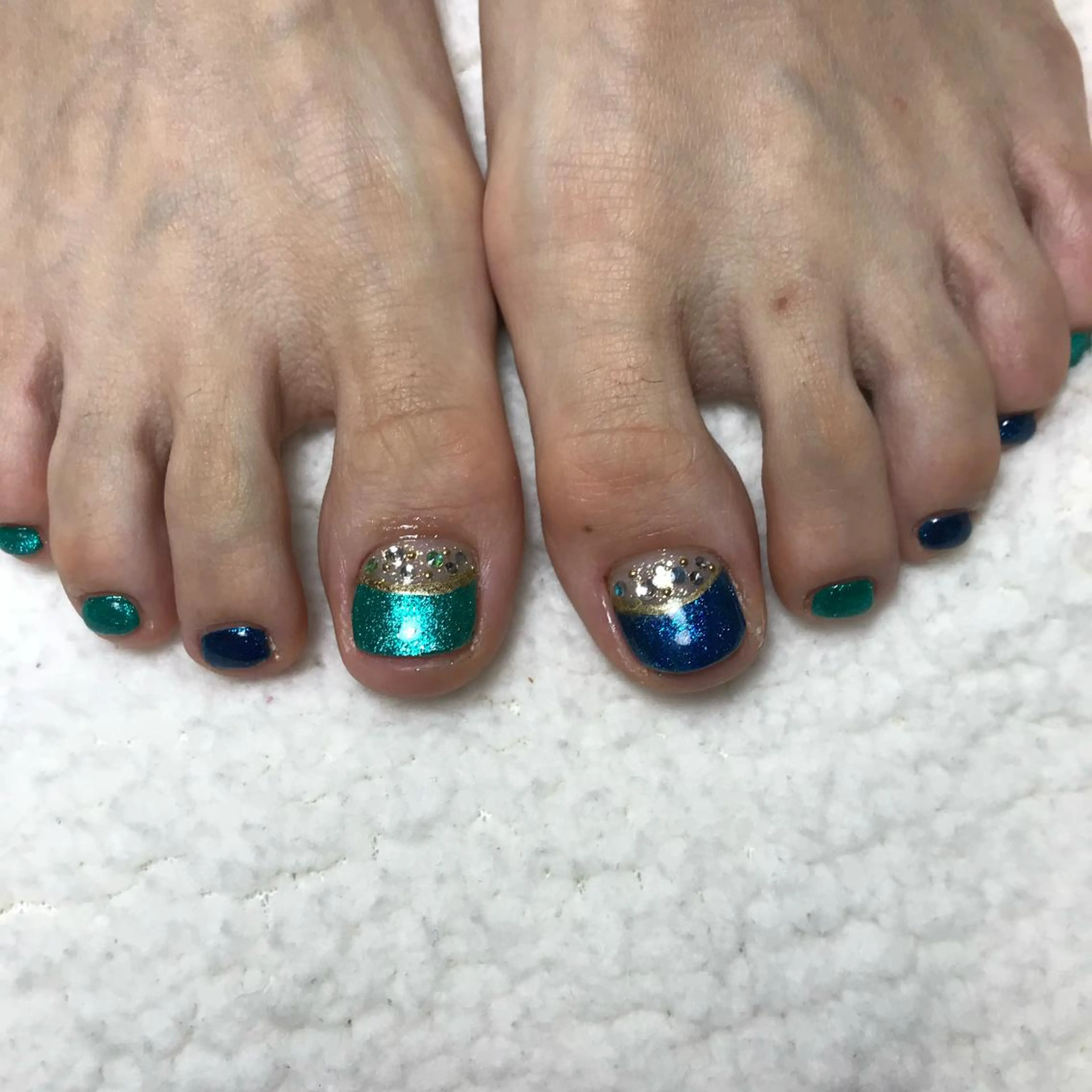 ネイル フットネイル フットネイル COCO +のエステ・リラクイメージ