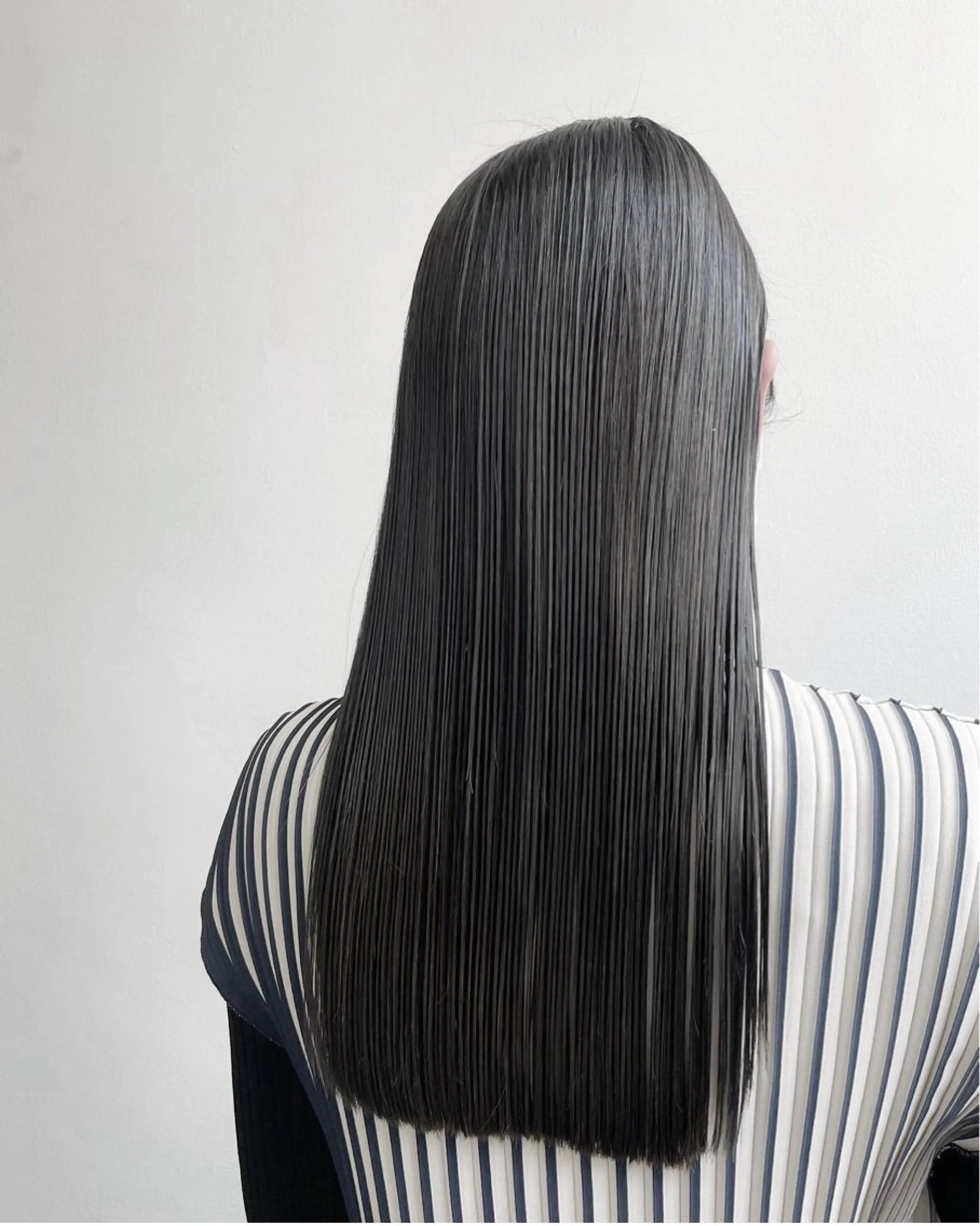 ロング カラー ブルーカラー ブルージュ ダブルカラー ヘアカラー 銀座透け感大人カラー 🌴フルカワのヘアスタイル