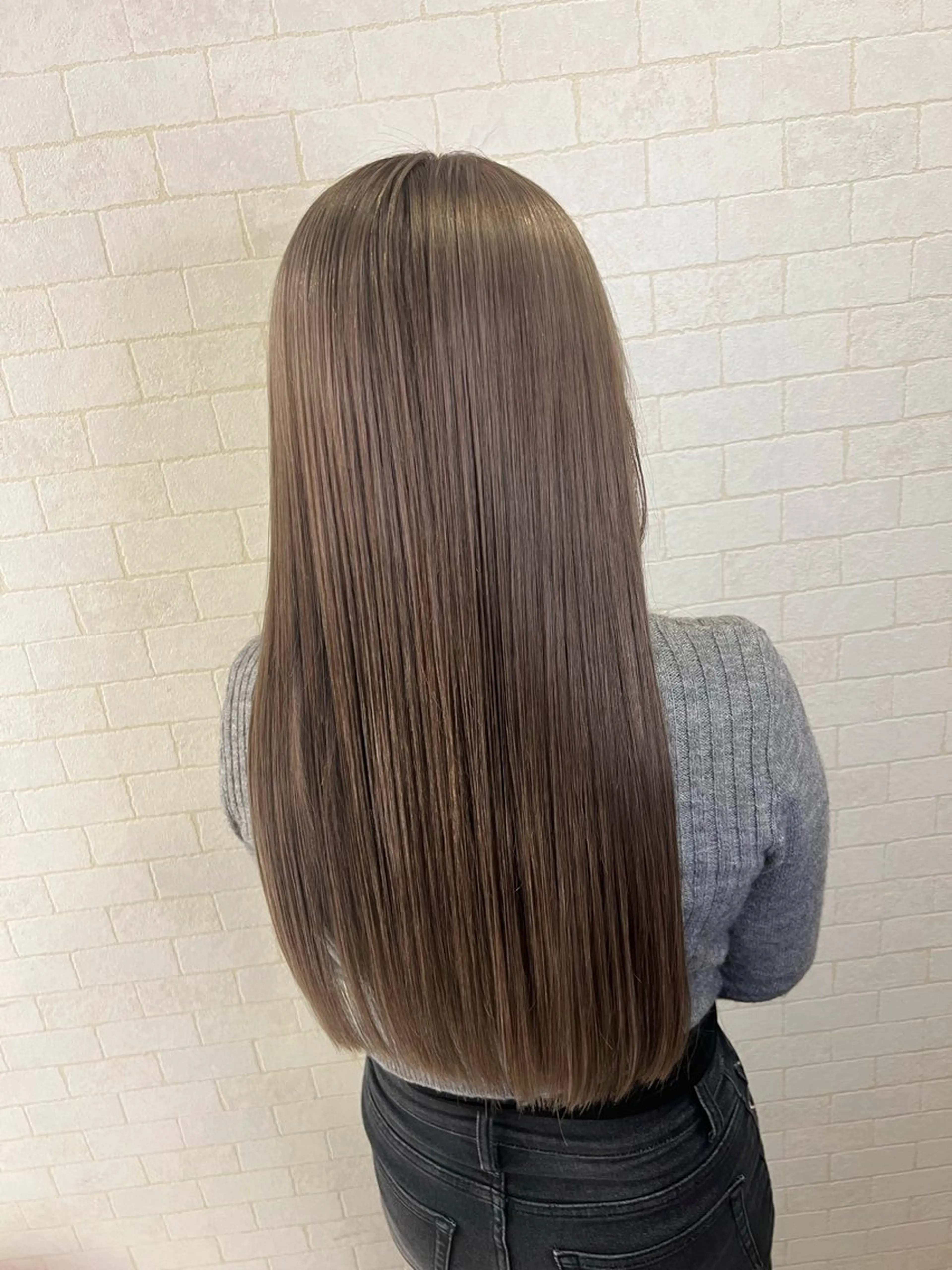 ロング カラー バレイヤージュ ブリーチ ケアブリーチ 透明感カラー デザインカラー カット ヘアカラー ボブ/ハイトーン髪質 改善/越谷✨クラモチのヘアスタイル