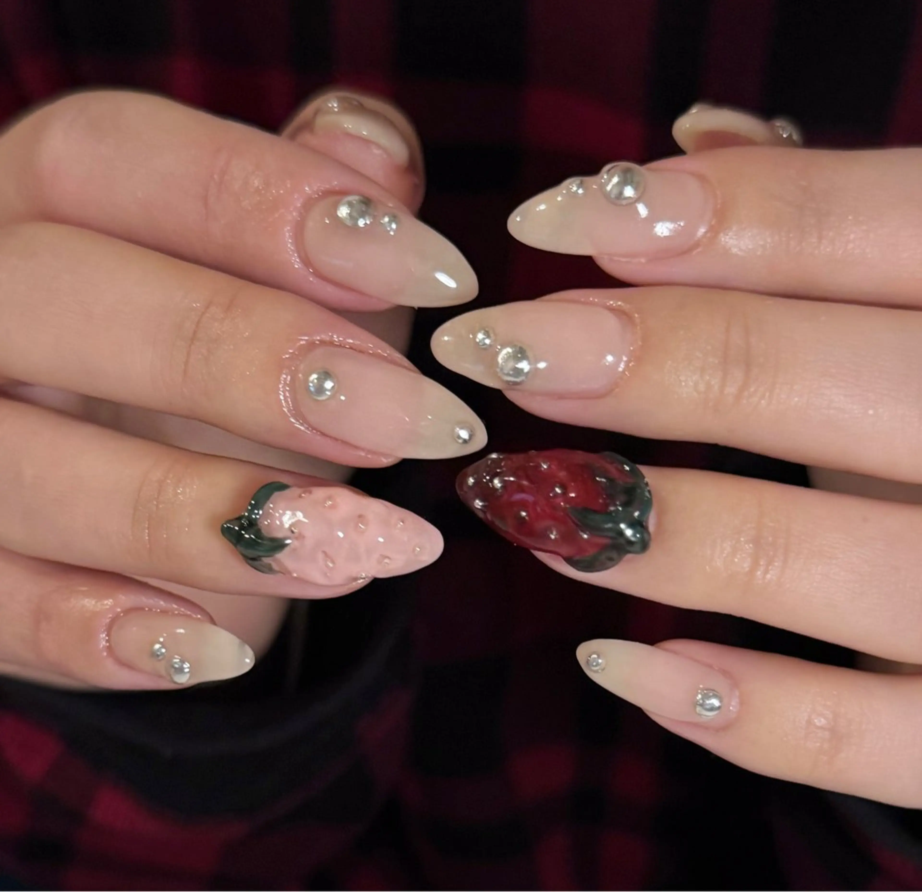 ネイル ハンドネイル フットネイル sheeno nailのネイルデザイン