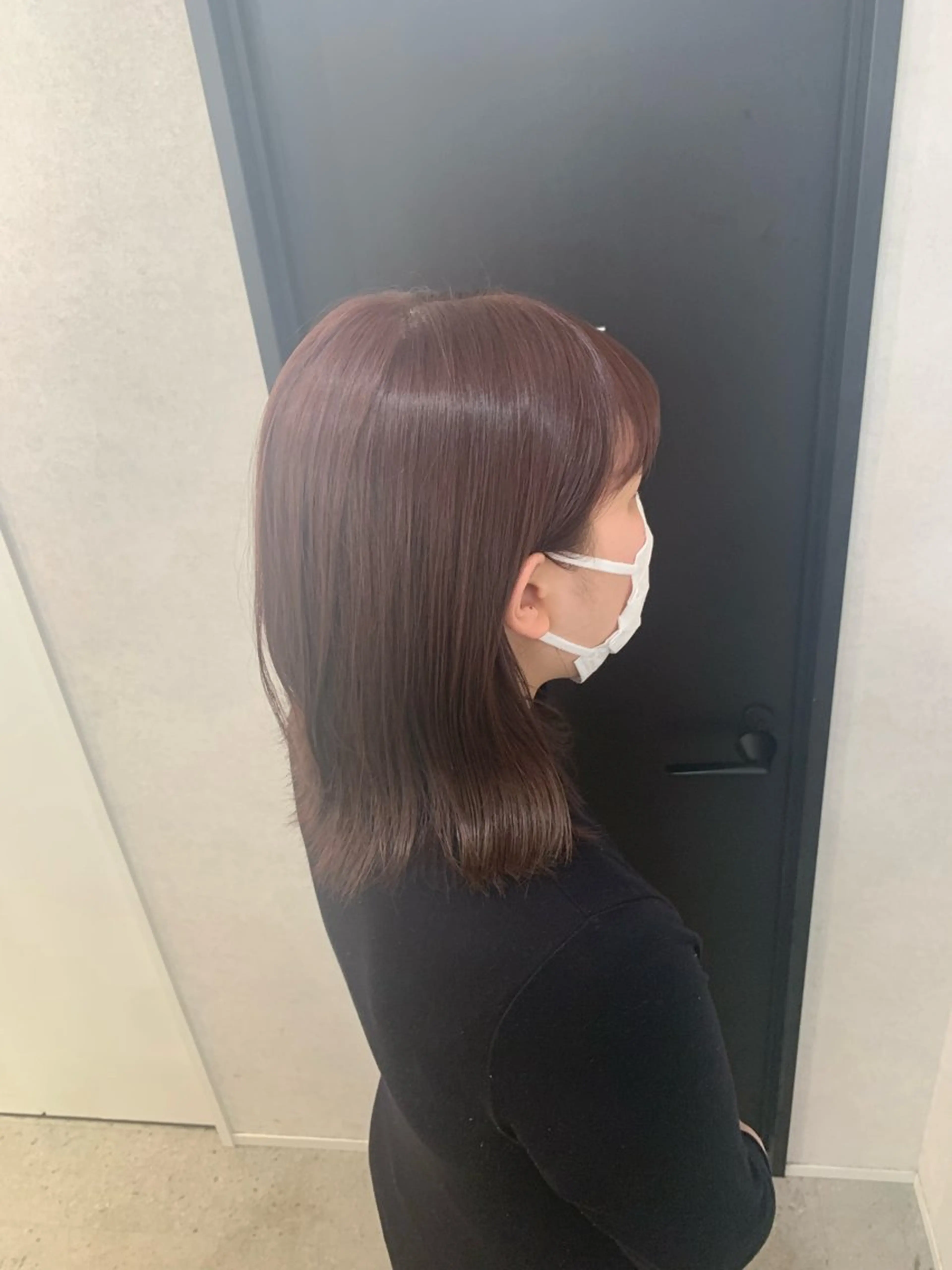 ミディアム カラー ベージュカラー ブラウンカラー ピンクカラー ピンクブラウン 臼井 真人のヘアスタイル