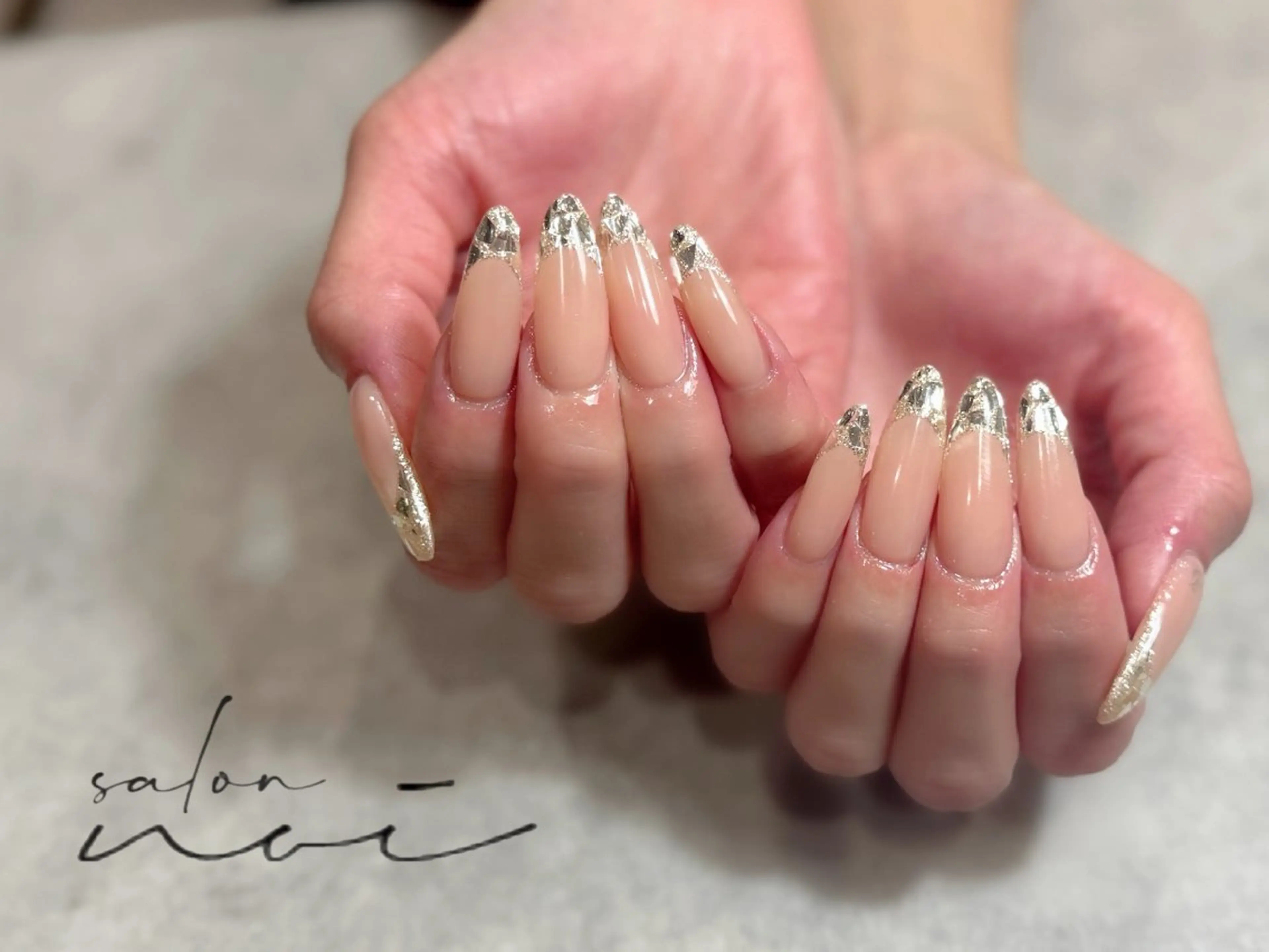 ネイル フレンチネイル ガラスフレンチ ハンドネイル salon noi所属・salon noiのネイルデザイン