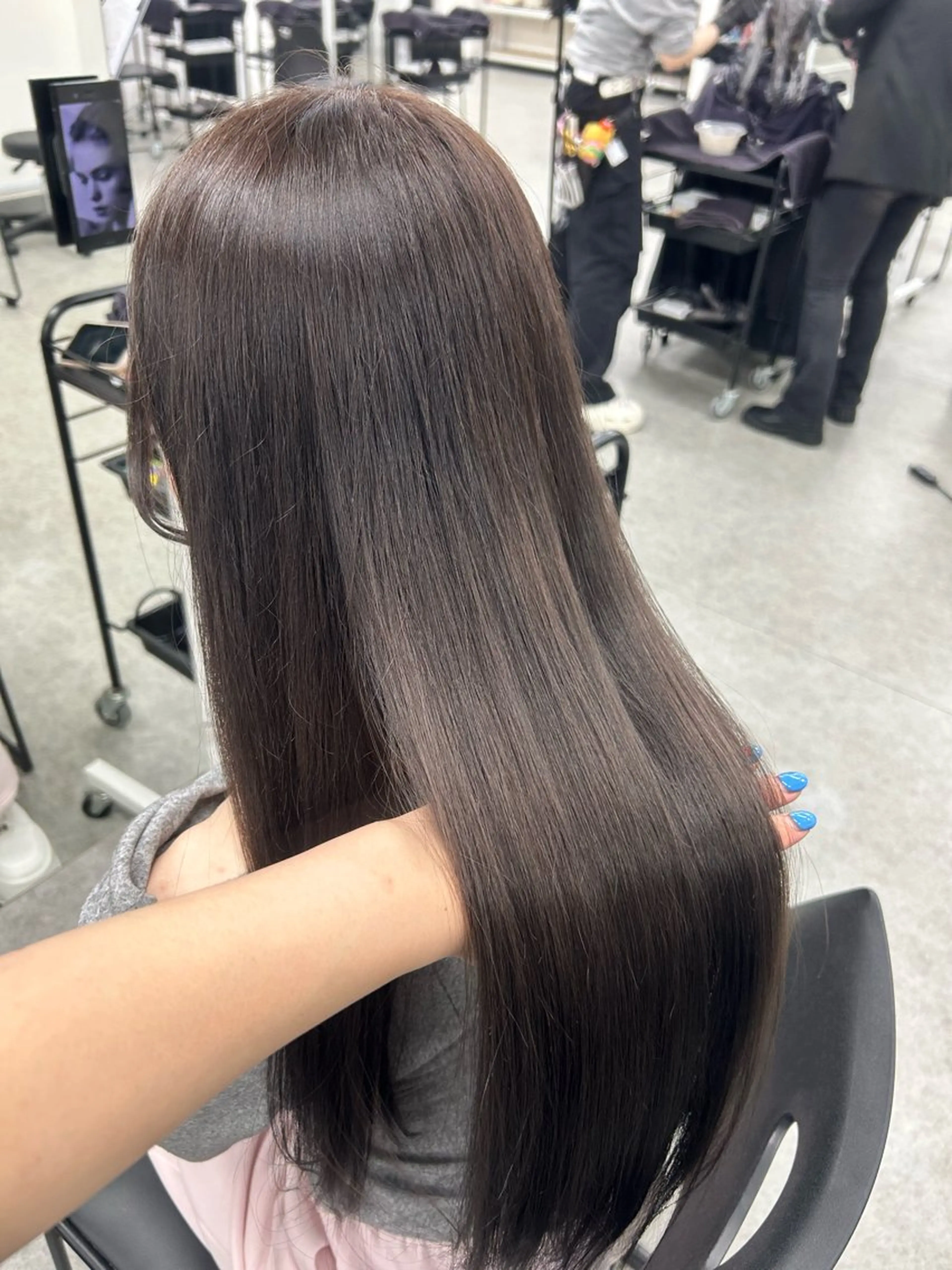 ロング カラー ヘアアレンジ メンズ ヘアカラー こたか さくらのヘアスタイル