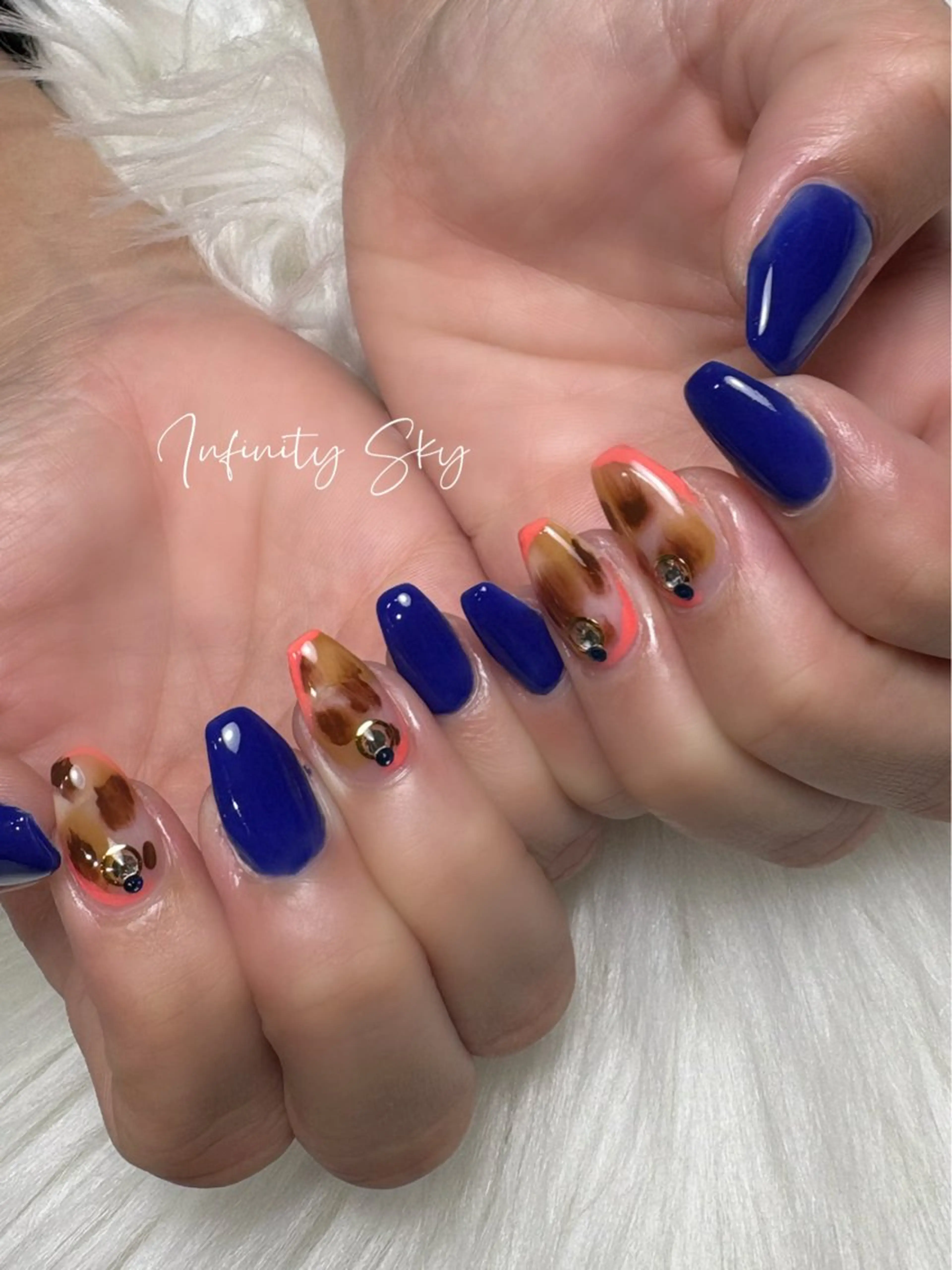 ネイル ブルー infinity skyのネイルデザイン