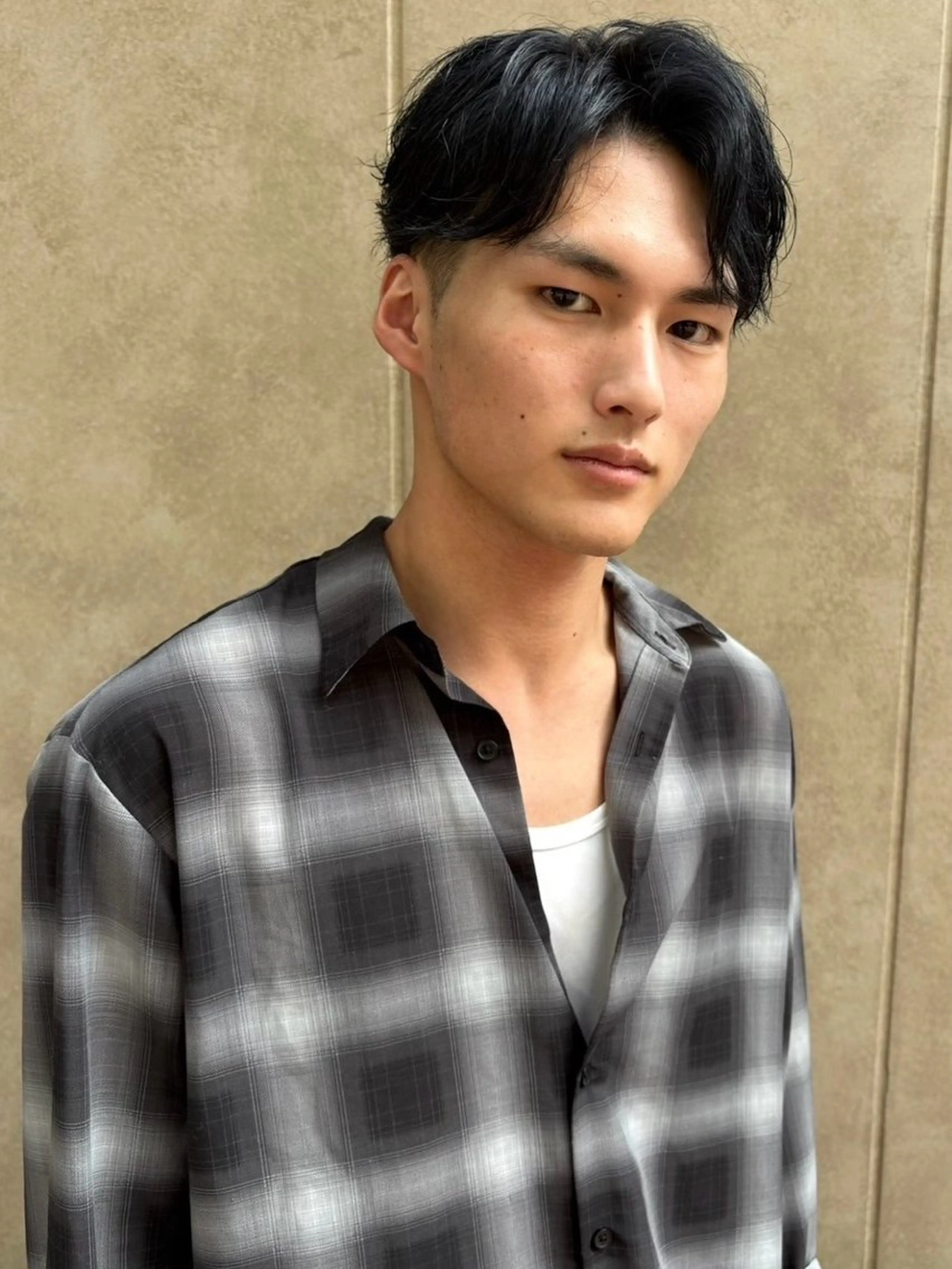 メンズ センターパート 刈り上げ 奥川拓哉/倉敷/中庄 /髪質改善/レイヤーのヘアスタイル