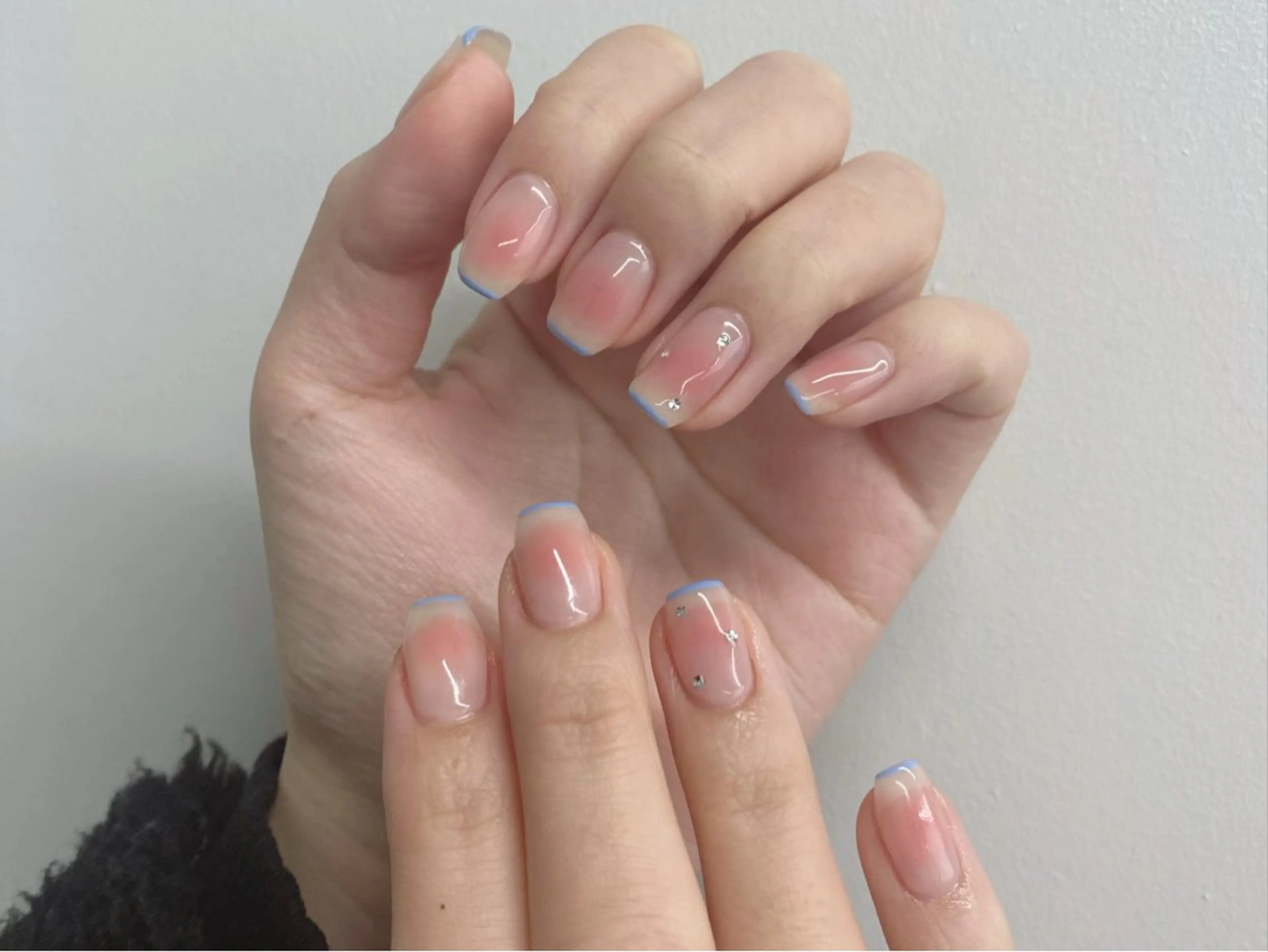 ネイル 【LILY】 ainaのネイルデザイン