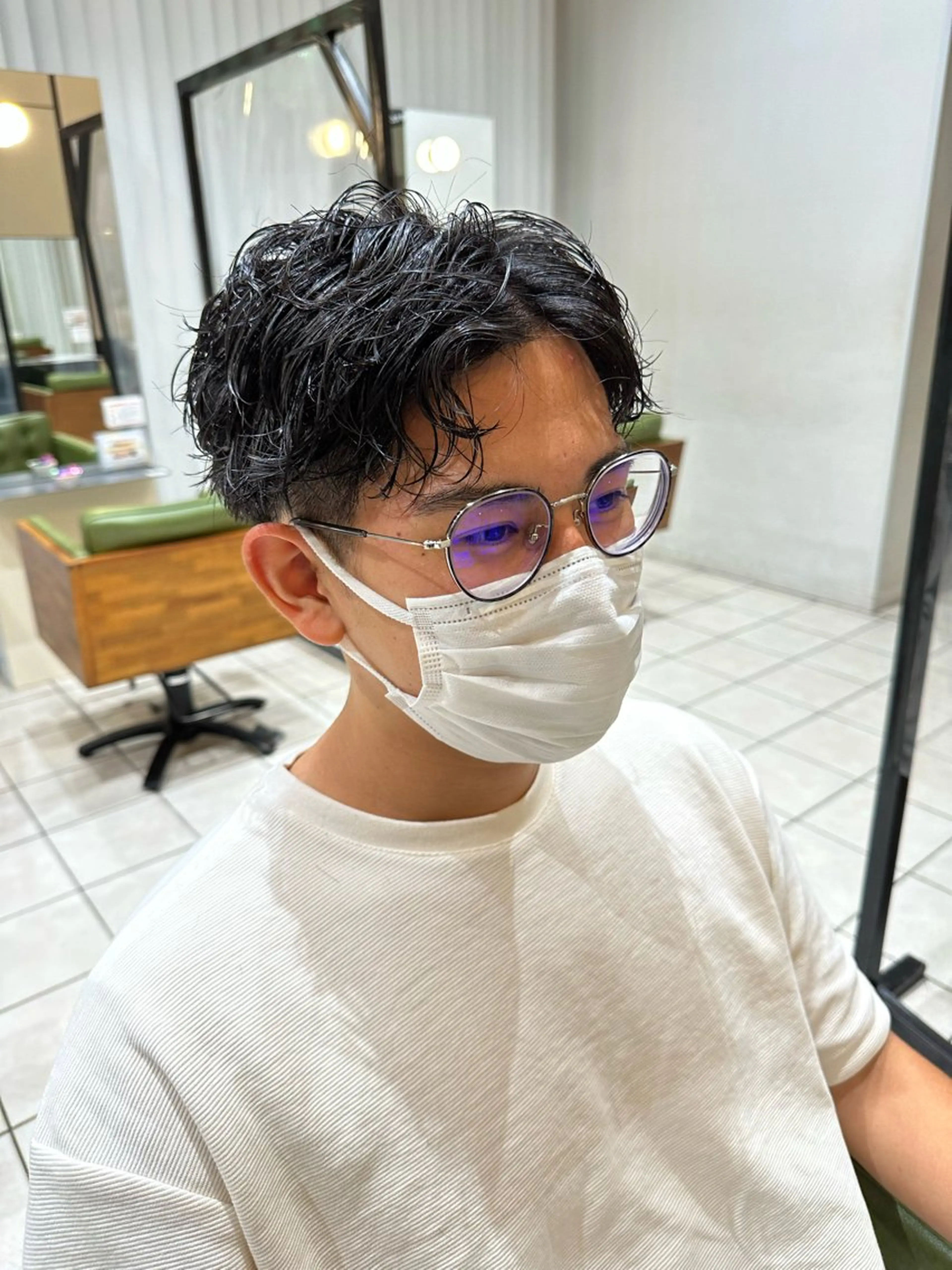 パーマ ツイストスパイラルパーマ スパイラルパーマ カット パーマ 安藤 太一のヘアスタイル