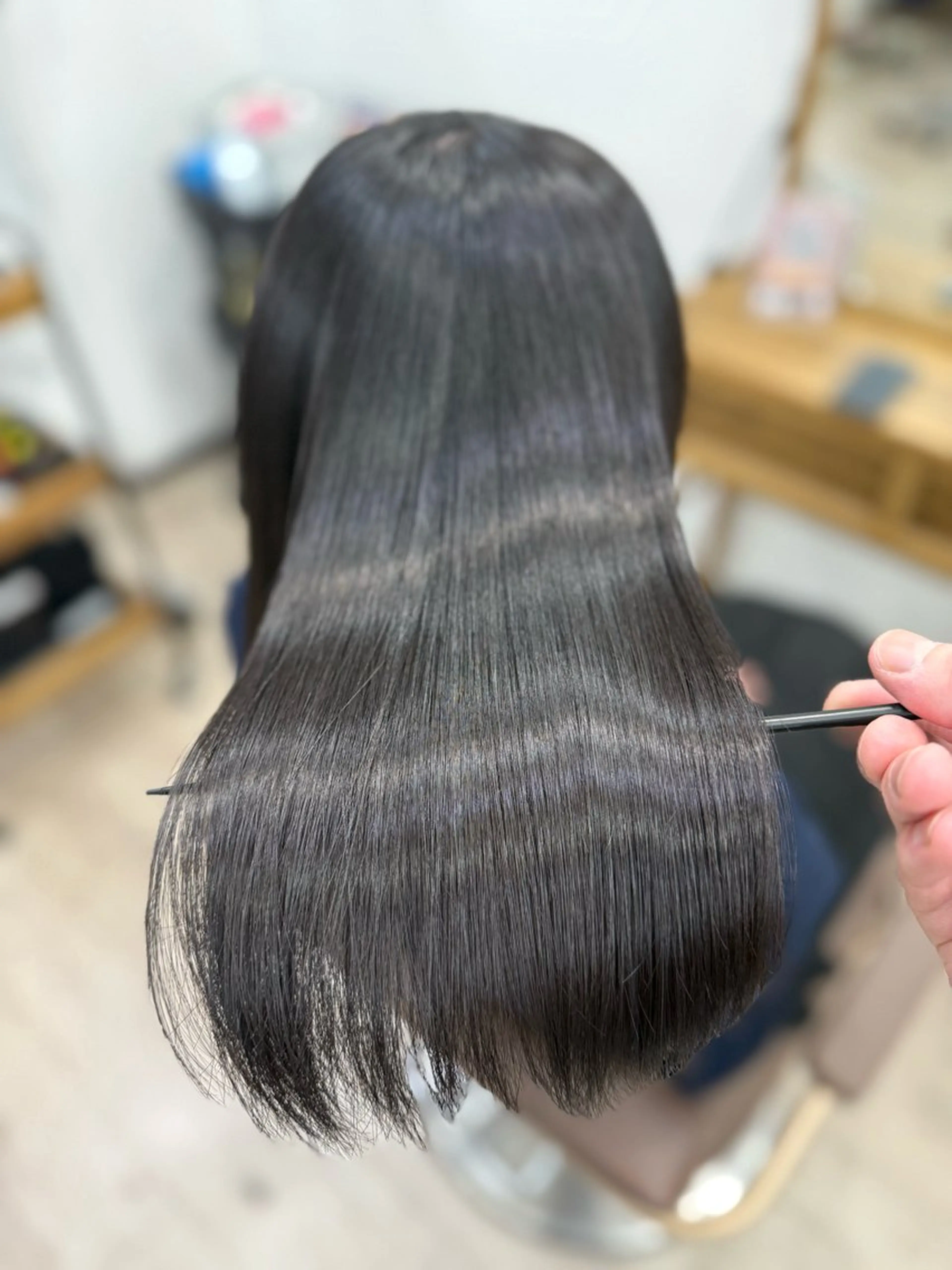 ミディアム カット ヘアカラー トリートメント 髪質改善特化🔥縮毛 、美髪形成のプロ✂️のヘアスタイル