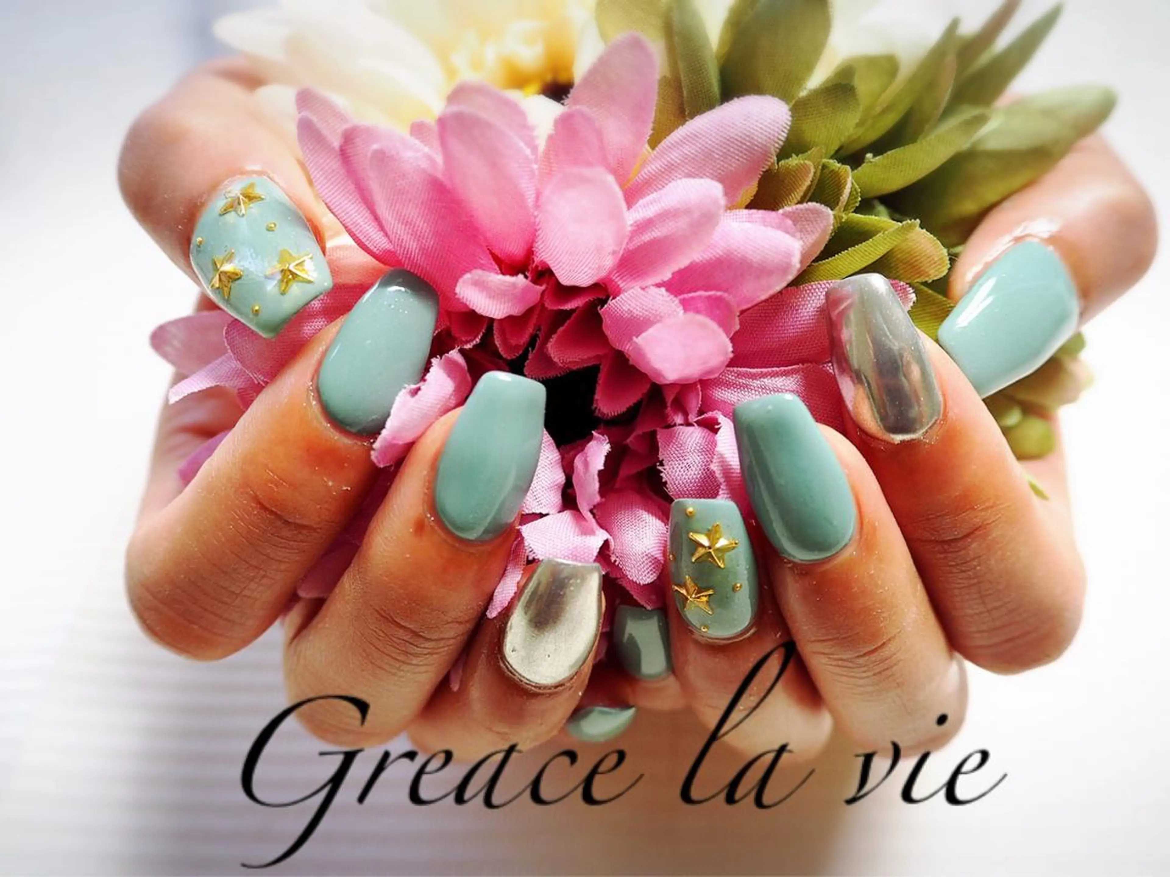 ロング カラー ネイル マツエク・マツパ Greace  la vieのネイルデザイン