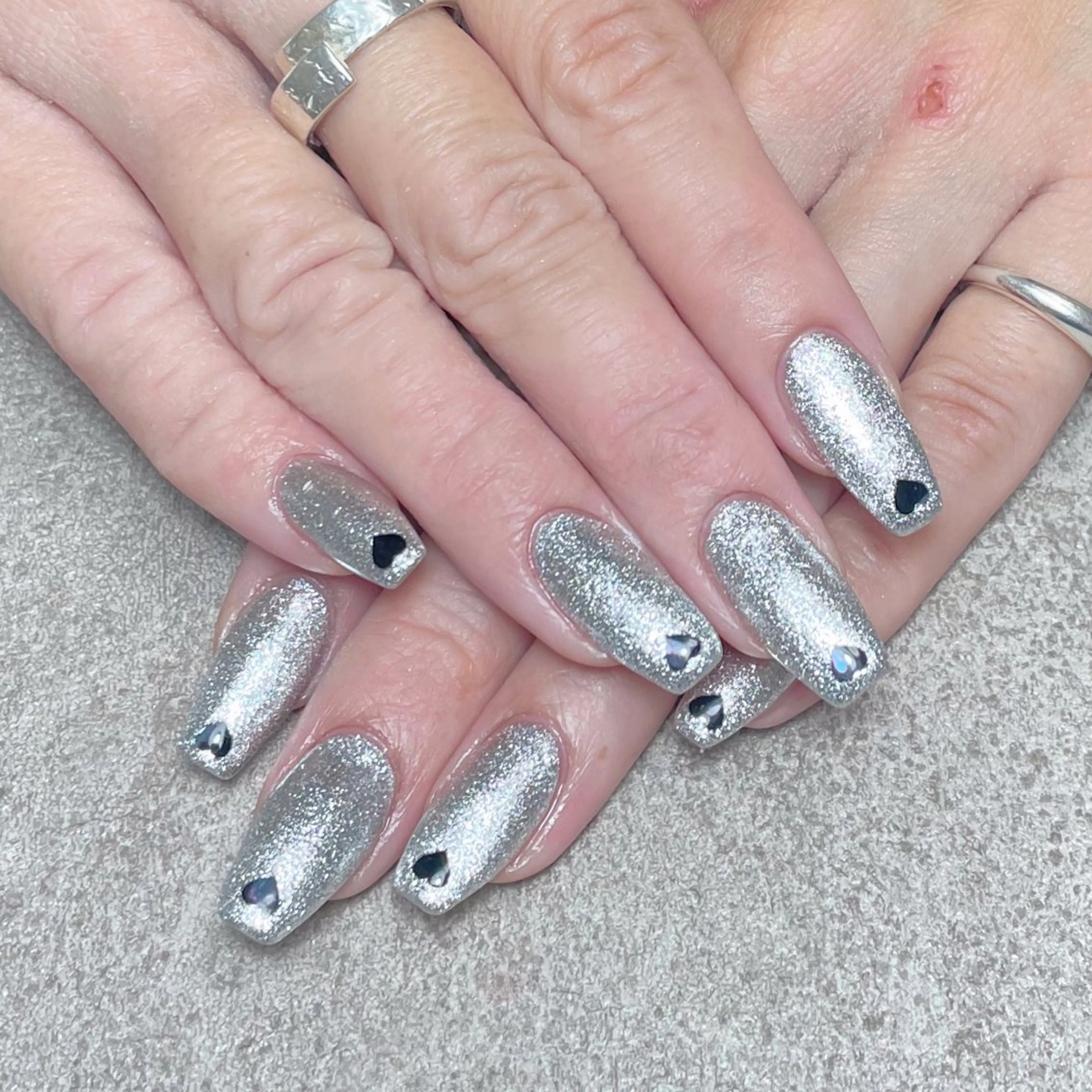 ネイル ホログラムネイル ハンドネイル nailroom DIASOMNIAのネイルデザイン