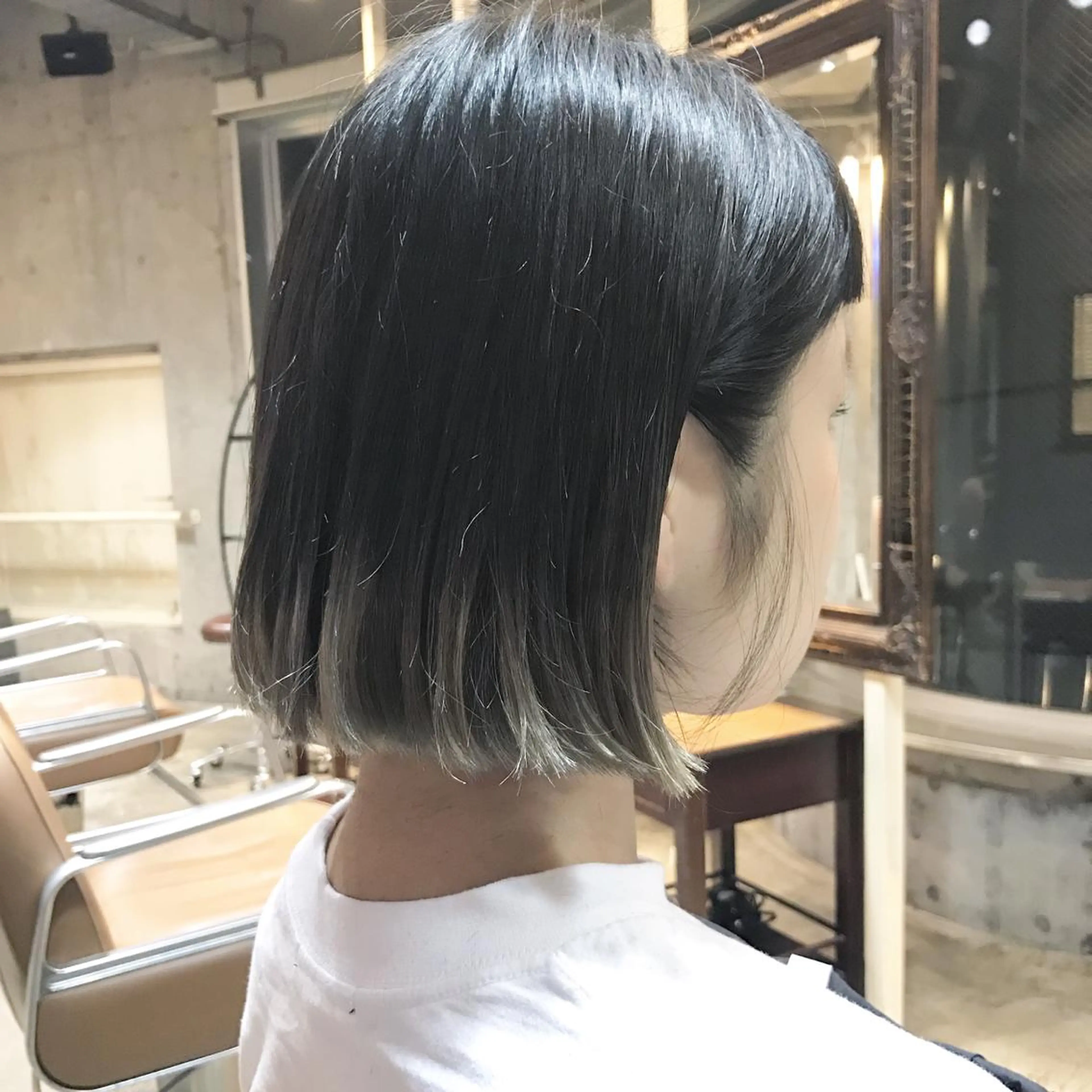 ショート カラー ダブルカラー インナーカラー サロンドミルク 原宿のヘアスタイル