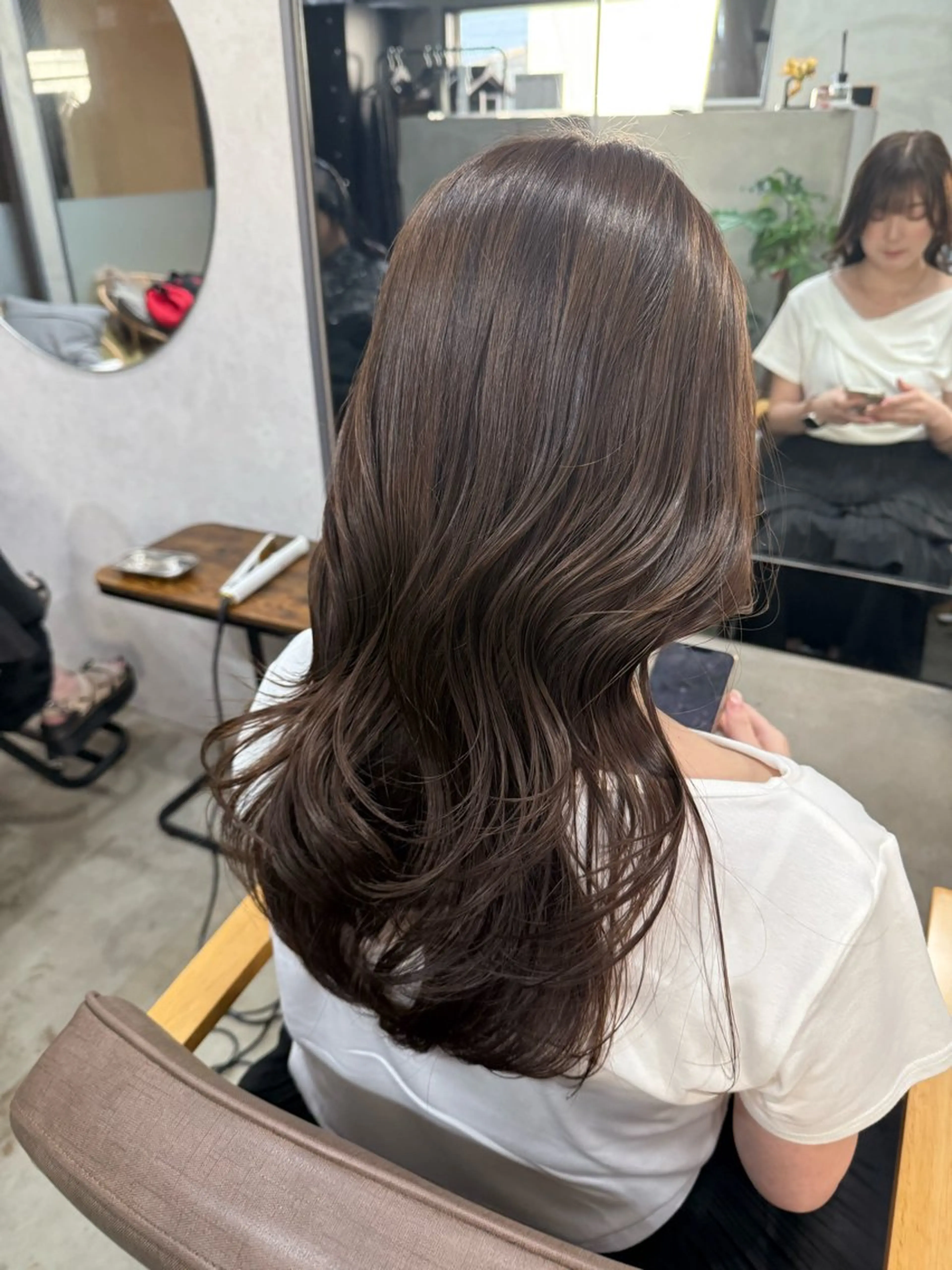 ロング カラー レイヤーカット AIRI layer cut hairのヘアスタイル