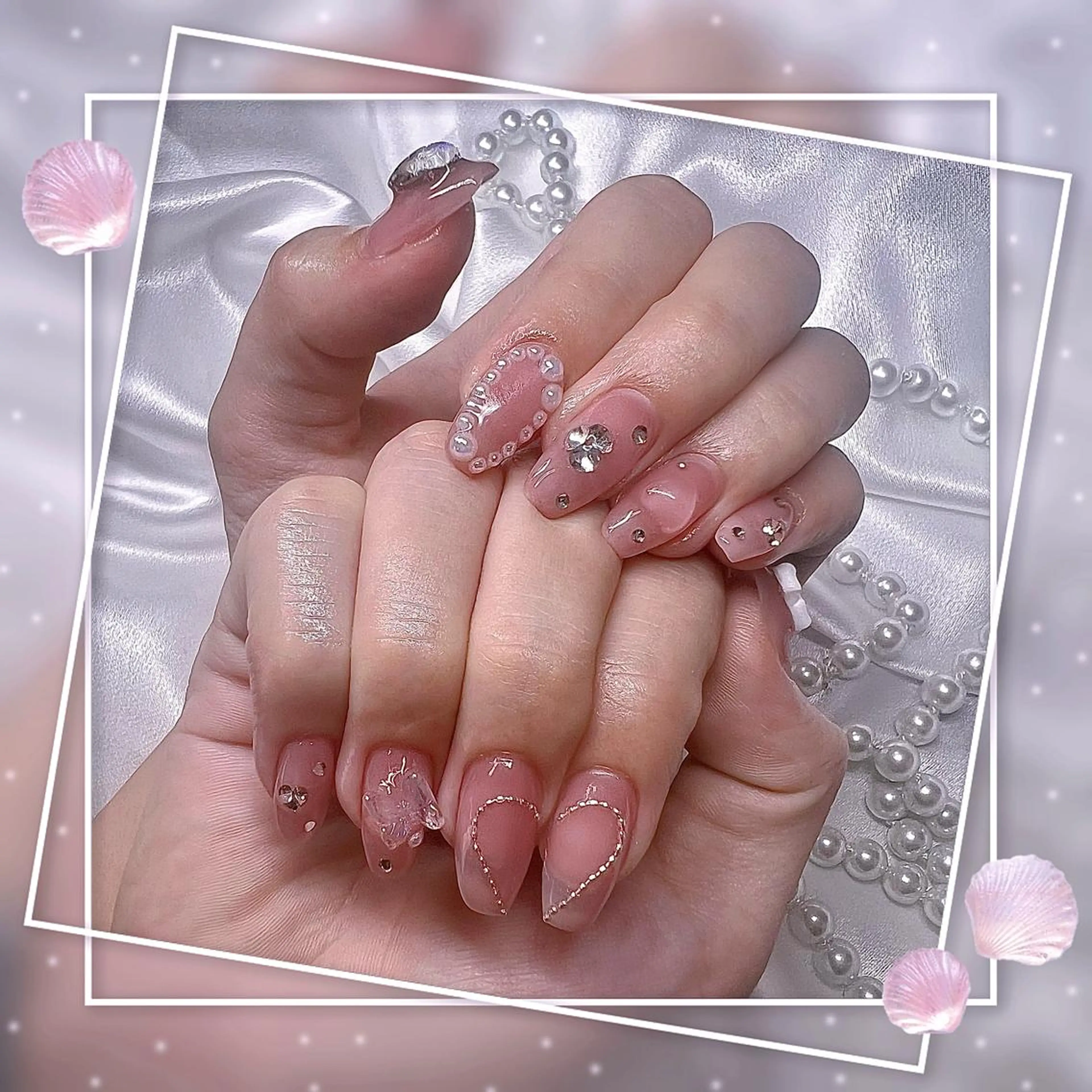 ネイル フレンチネイル ハート マグネットネイル マグネットフレンチ ネイルチップ ハンドネイル Chill Nailsalonのネイルデザイン