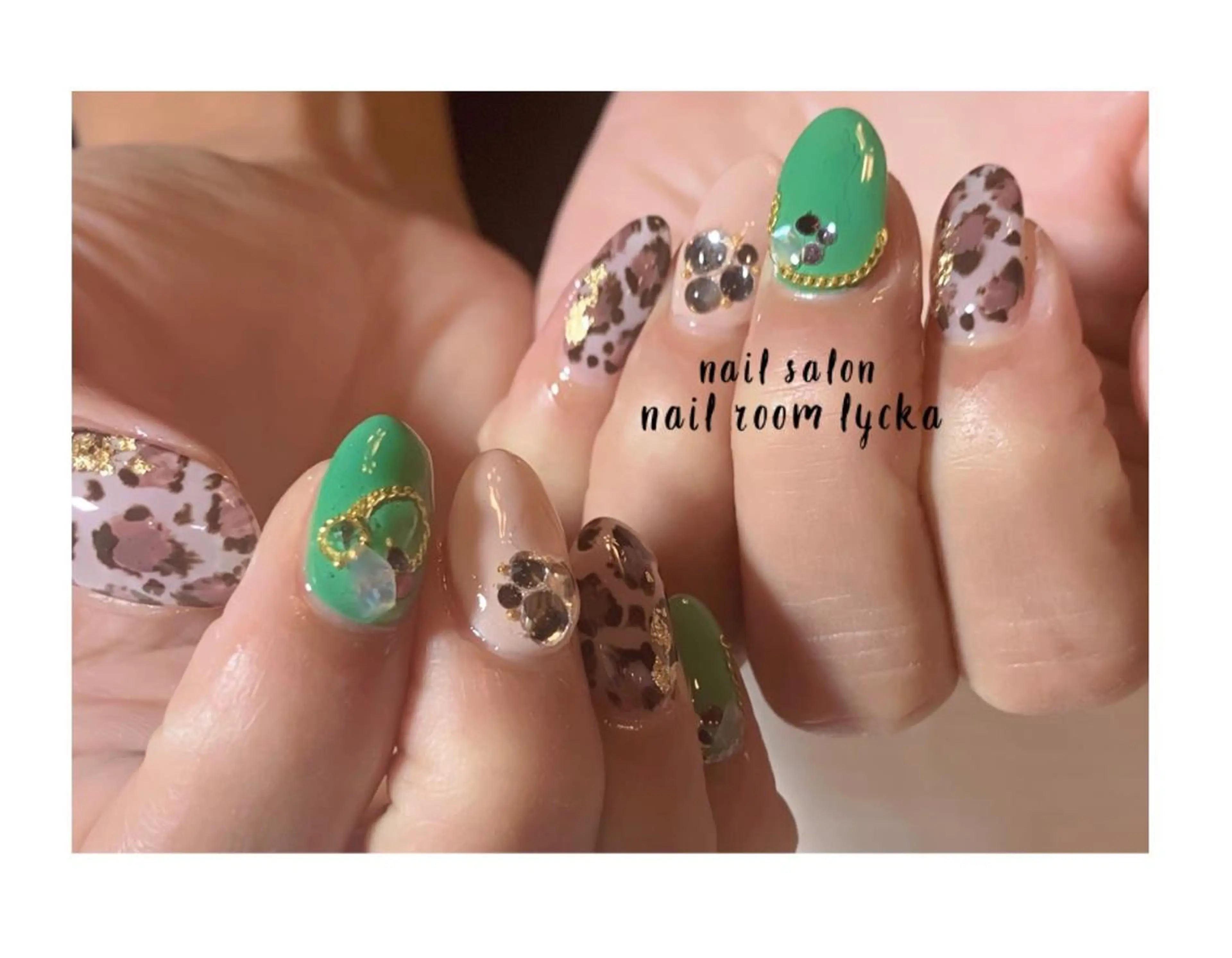 ネイル ﾈｲﾙﾙｰﾑﾘｯｶ 𝐦𝐚𝐲𝐮のネイルデザイン