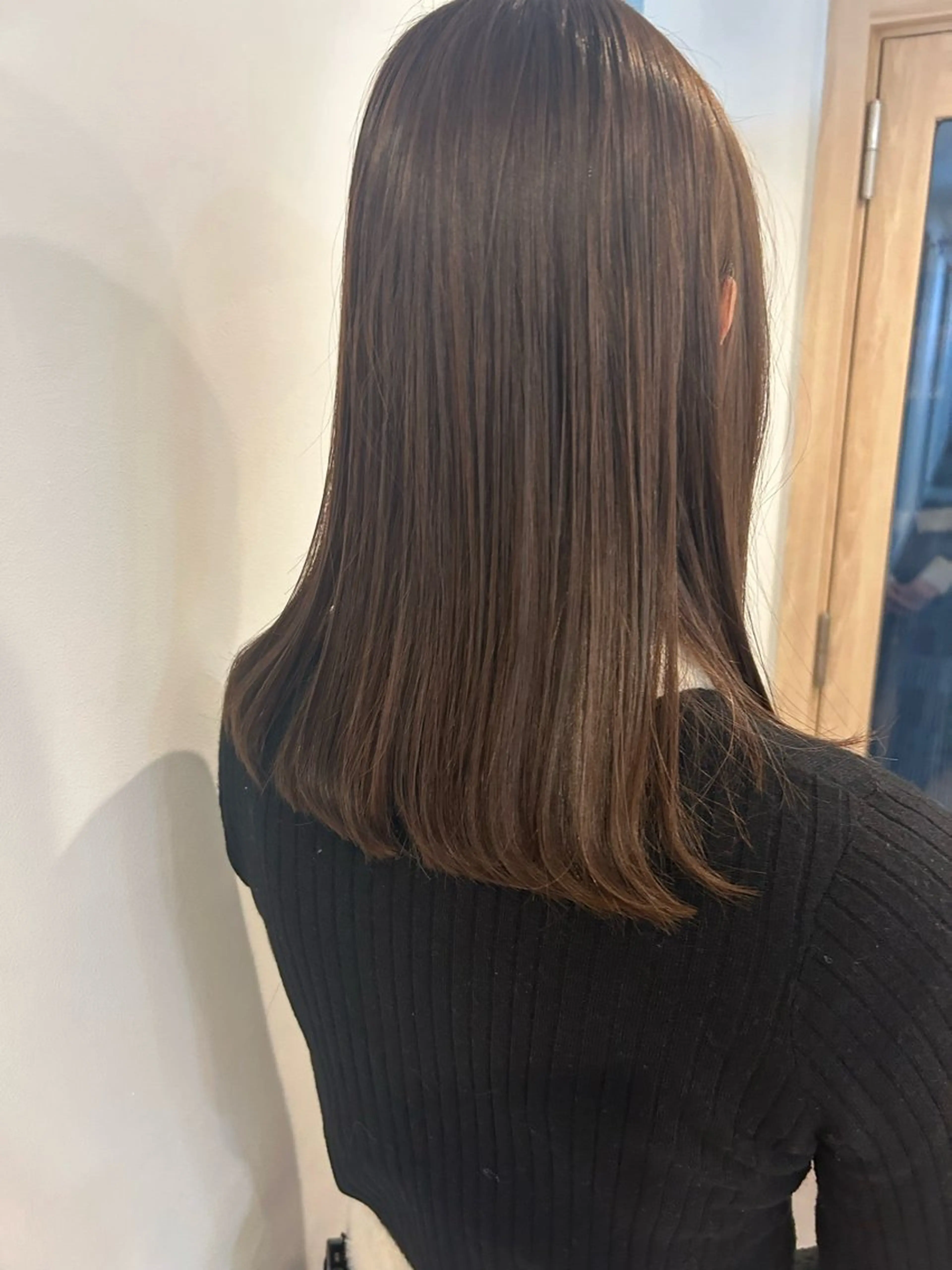 ミディアム カラー ベージュカラー ブラウンカラー ブラウンベージュ 透明感カラー オリーブ/ ナカミネアキナのヘアスタイル