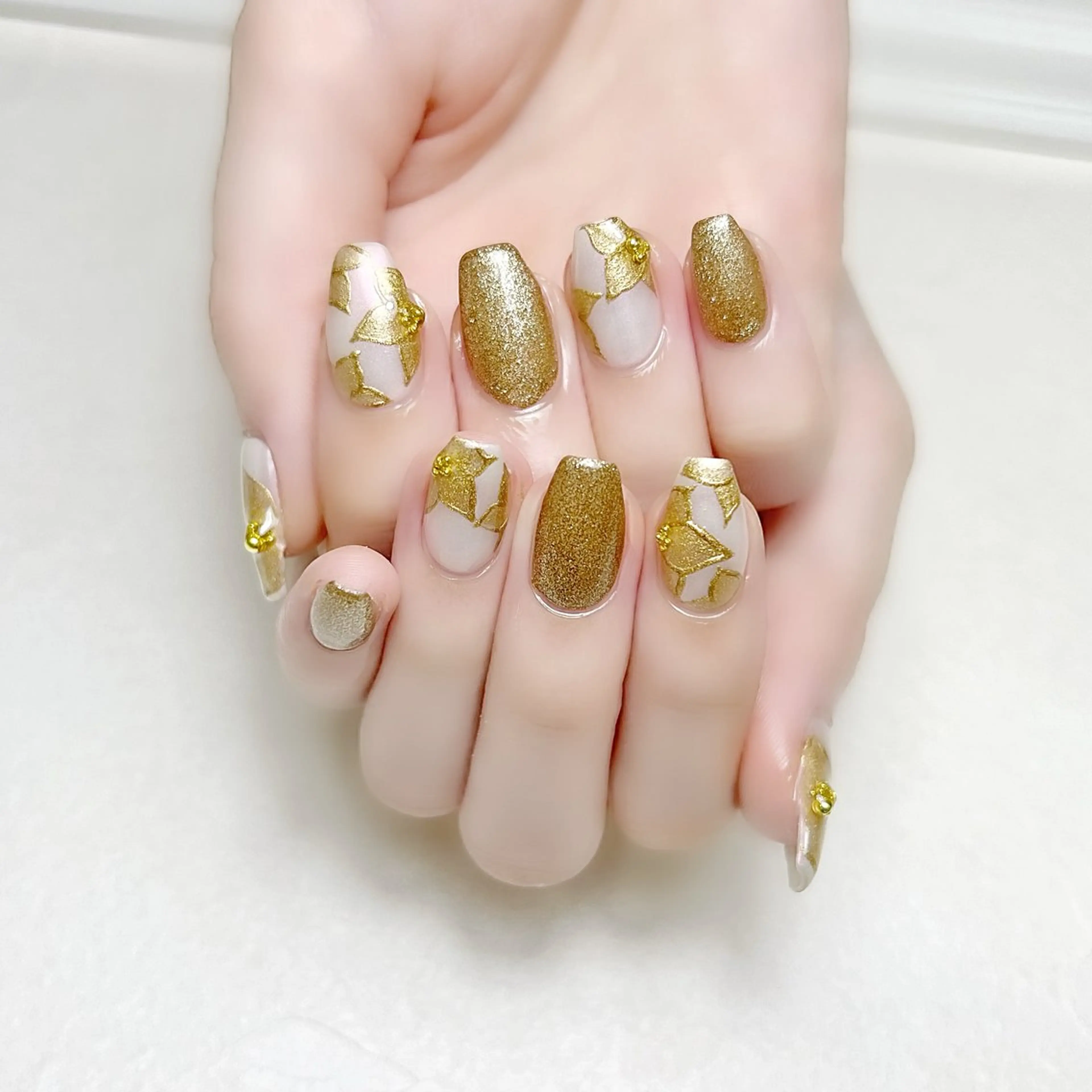 ネイル フラワーネイル ブライダルネイル rouse nail RISATOのネイルデザイン