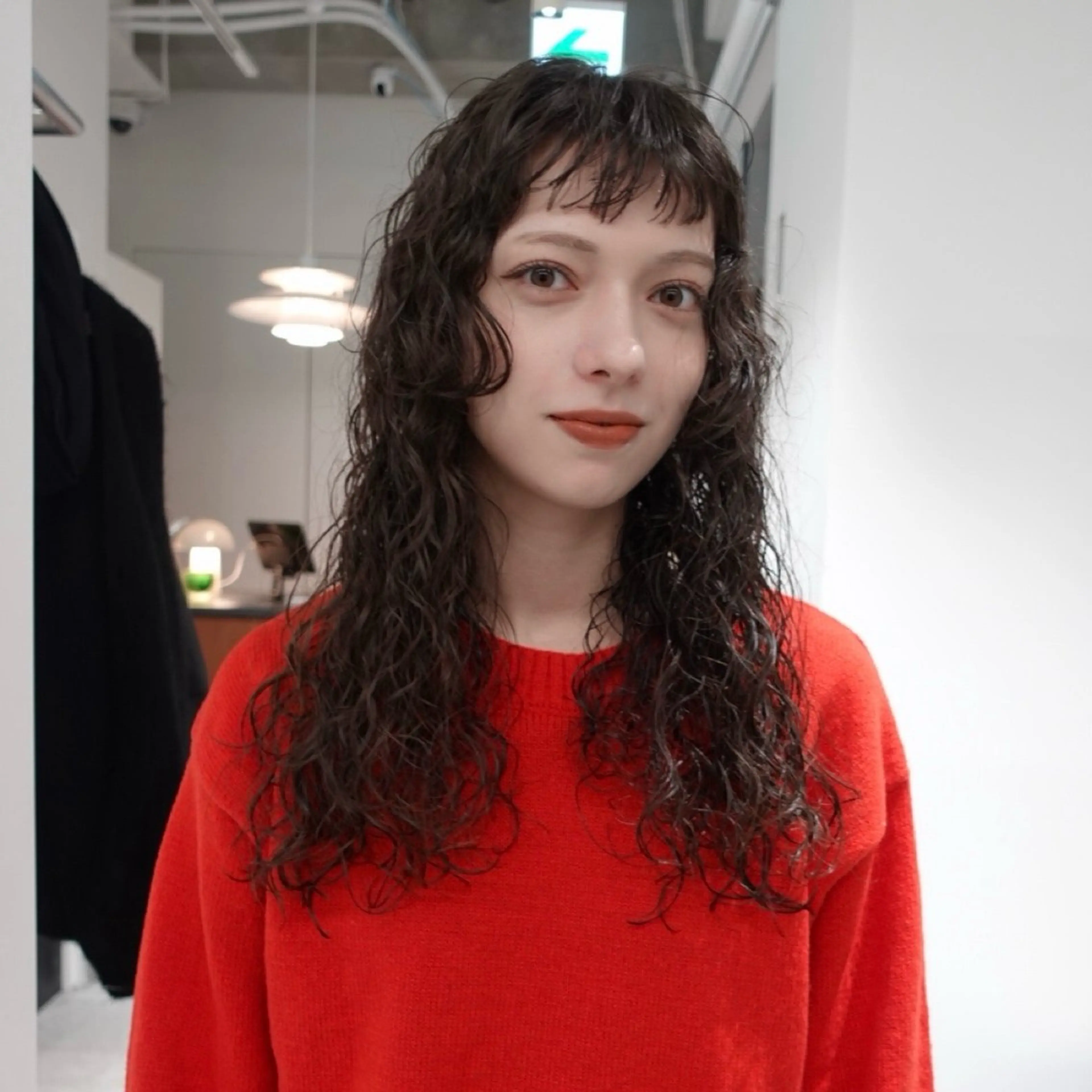 ロング パーマ ヘアアレンジ ロング オン眉 パーマ 🌐サトウ リョウ🌐のヘアスタイル