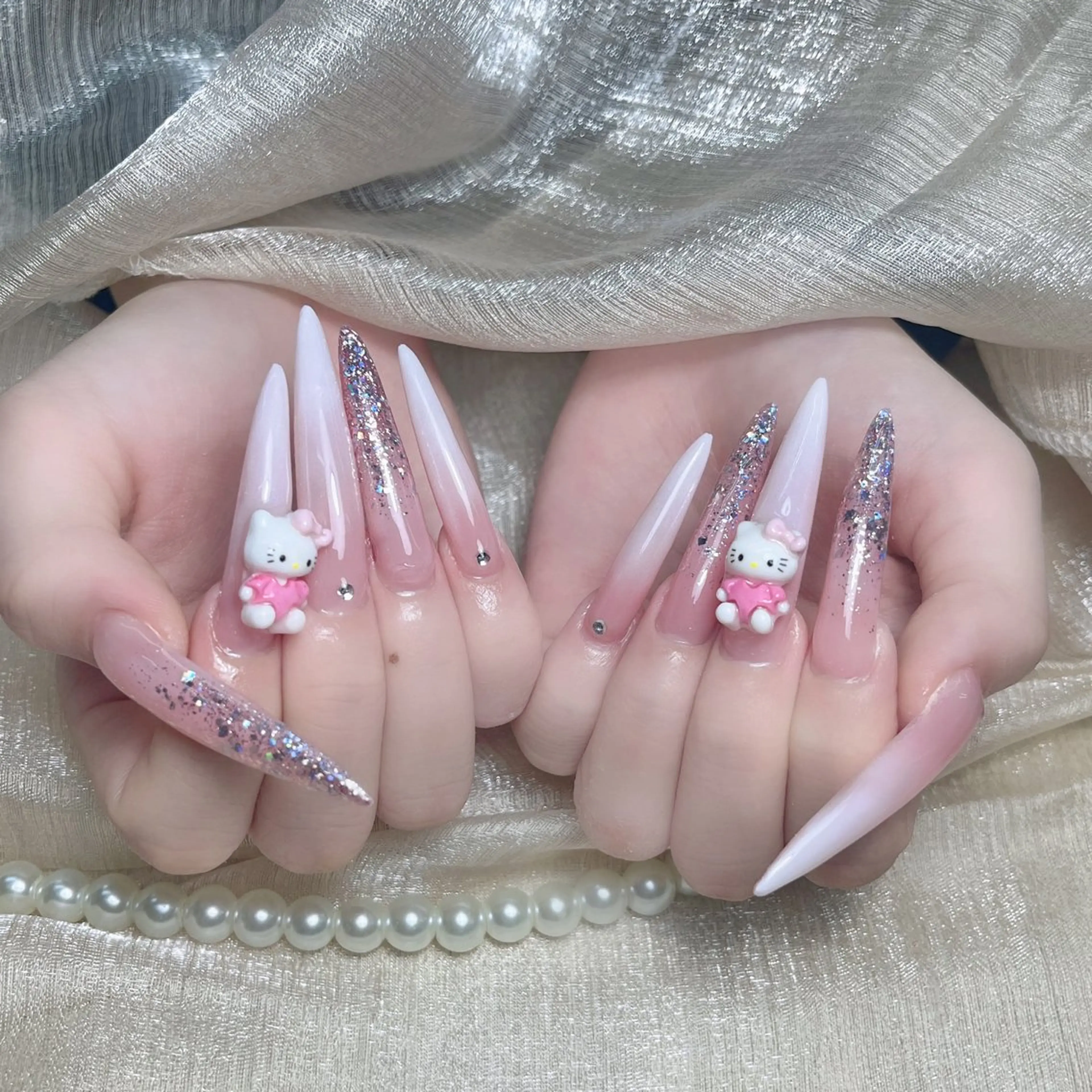 ネイル アートネイル オーロラネイル ブラウン ジェルネイル グラデーション ハンドネイル ハンドケア Nova Nailのネイルデザイン
