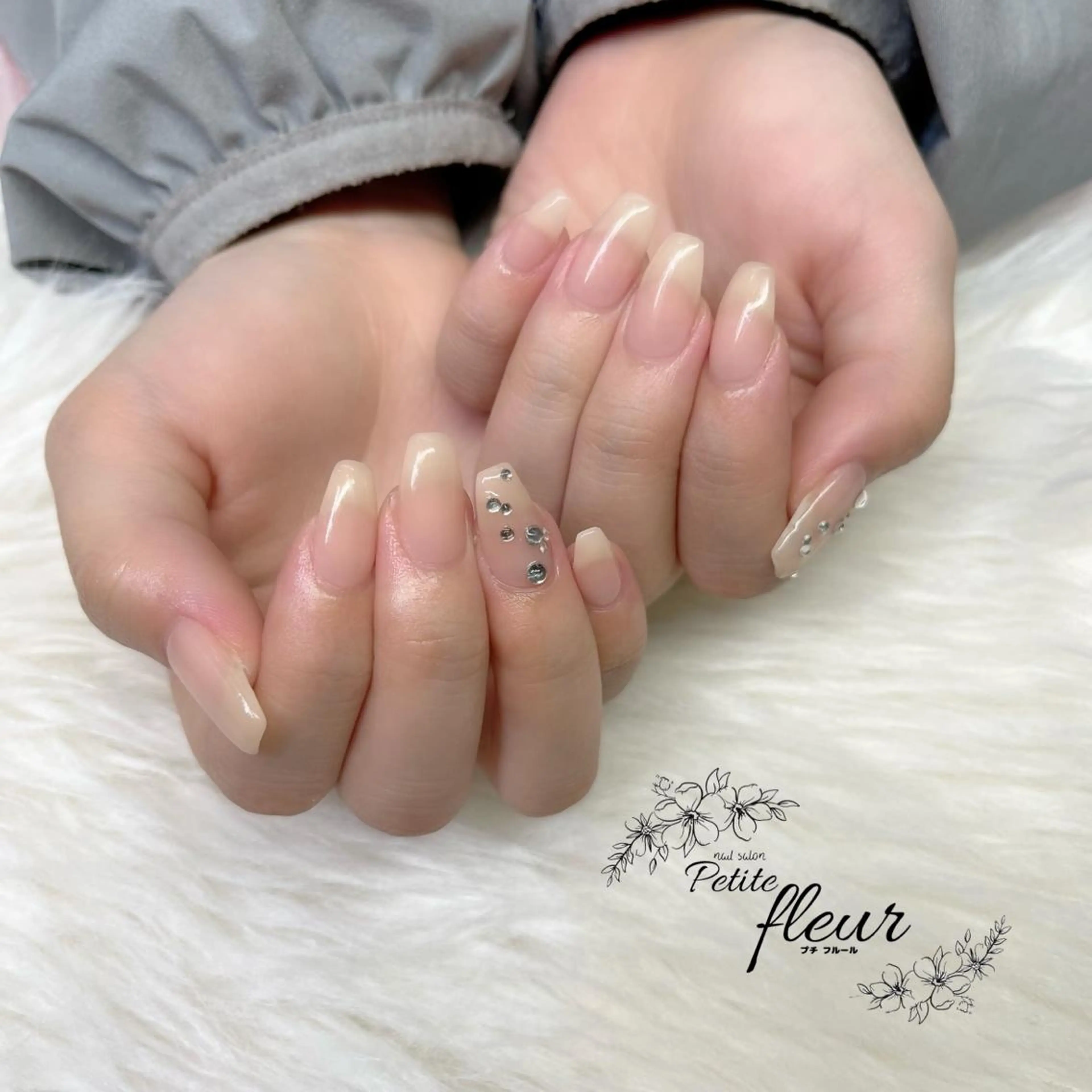 ネイル ストーンネイル ❁⃘*。Petite fleur❁⃘*りさのネイルデザイン