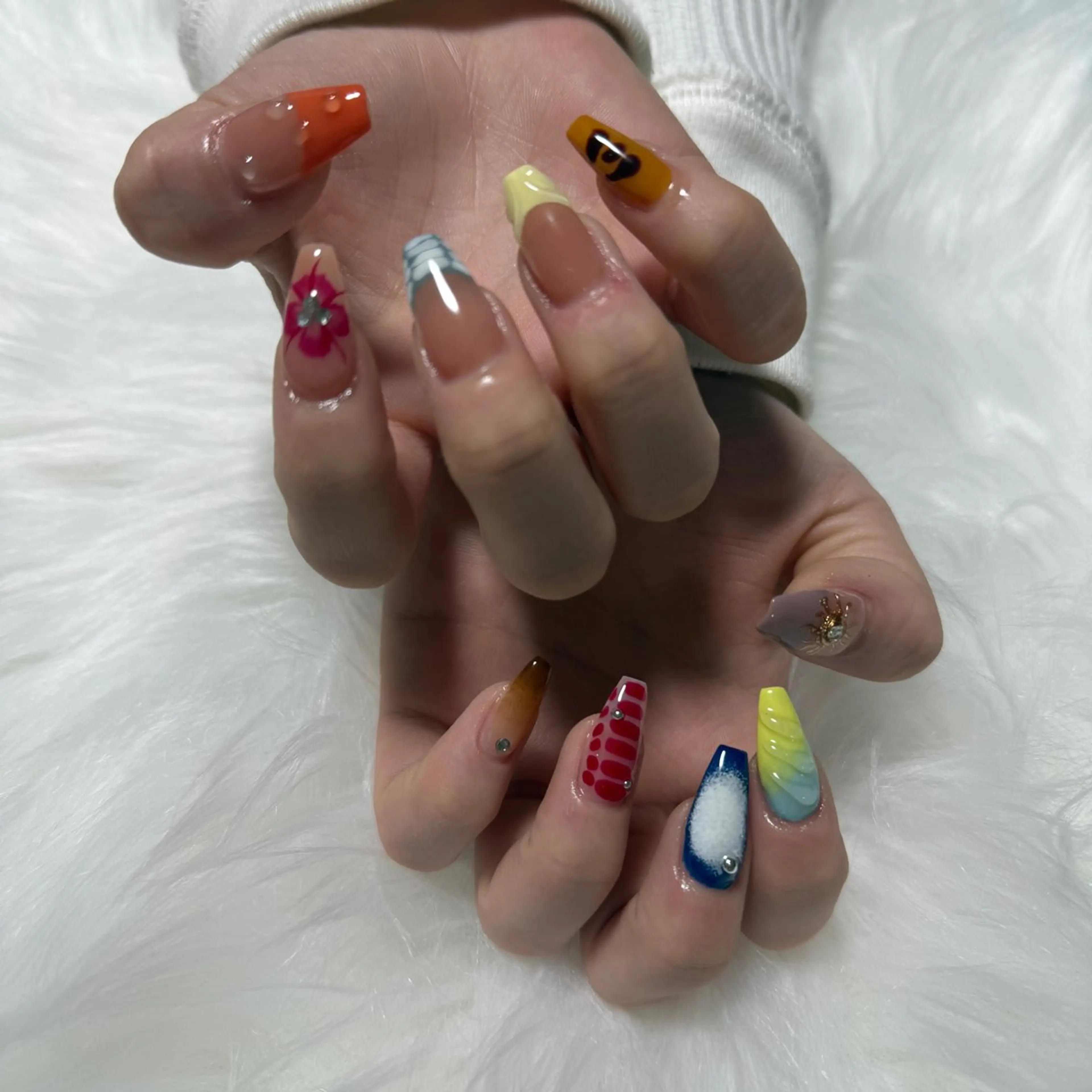 ネイル Petit Chouchou所属・プティットシュシュ れいなのネイルデザイン