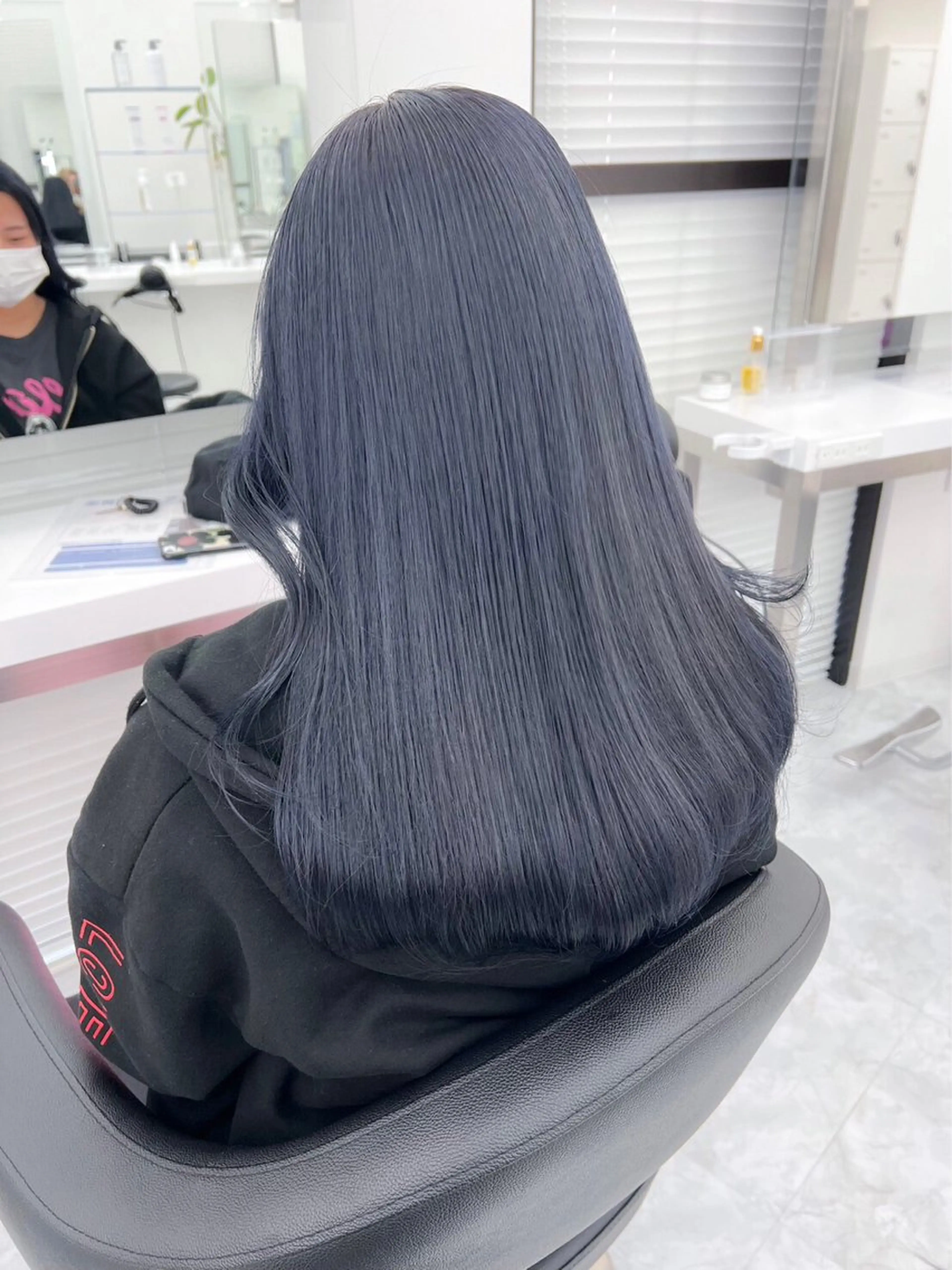 セミロング カラー ヘアアレンジ ヘアカラー トリートメント 🪞THEATER 表参道店🩰のヘアスタイル