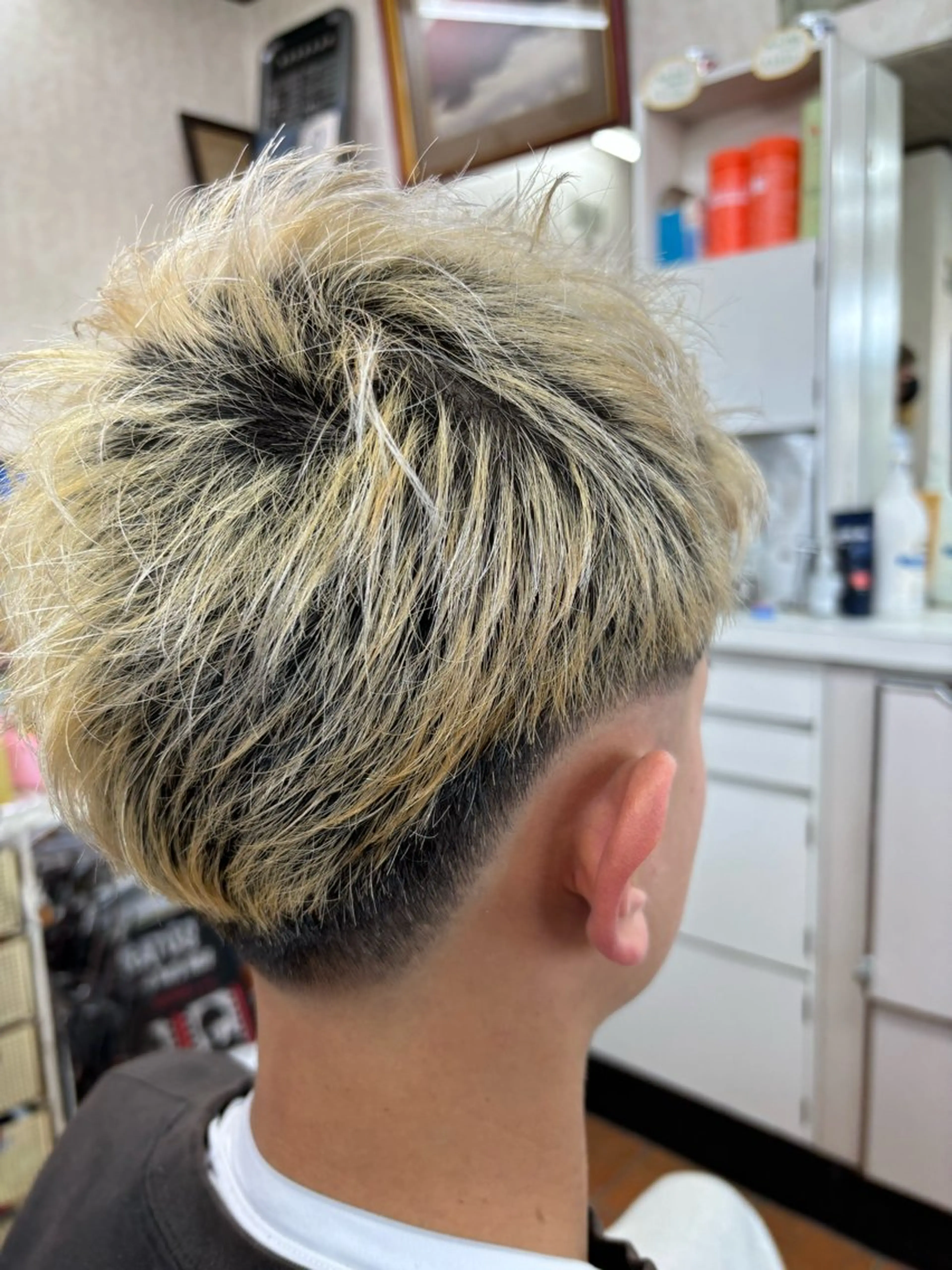 ショート やました 理容所のヘアスタイル