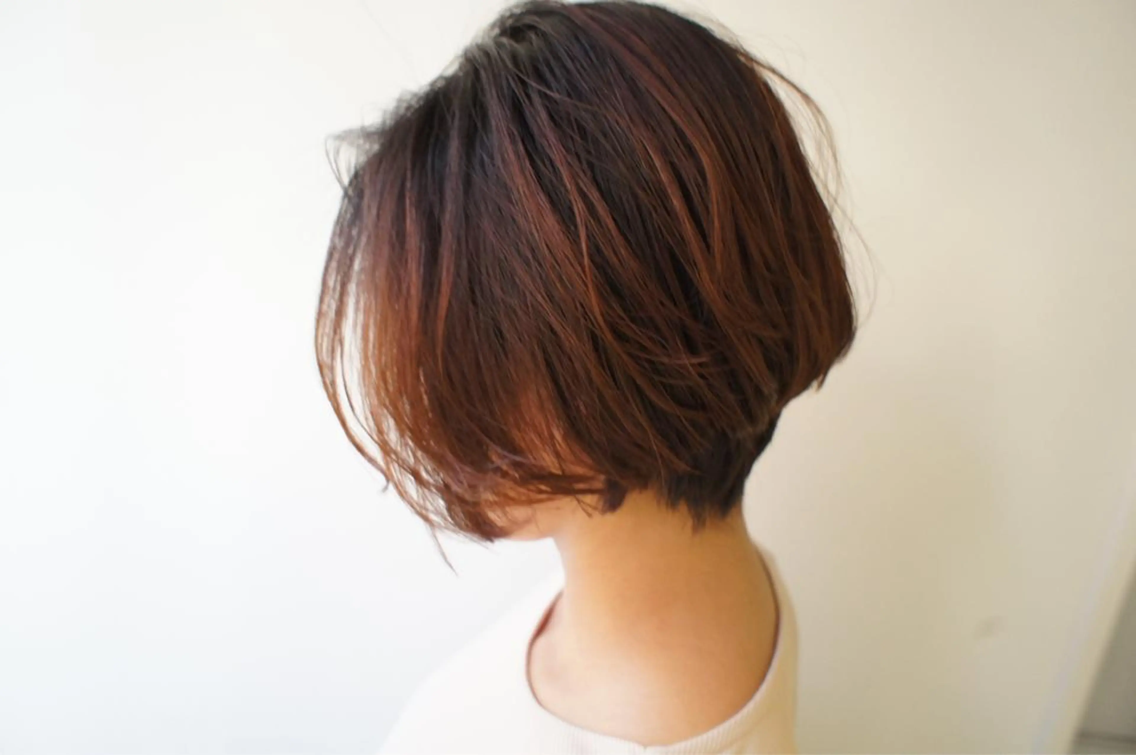 ショート カラー 🟦髪質改善6年 💊YAMAMOTOのヘアスタイル