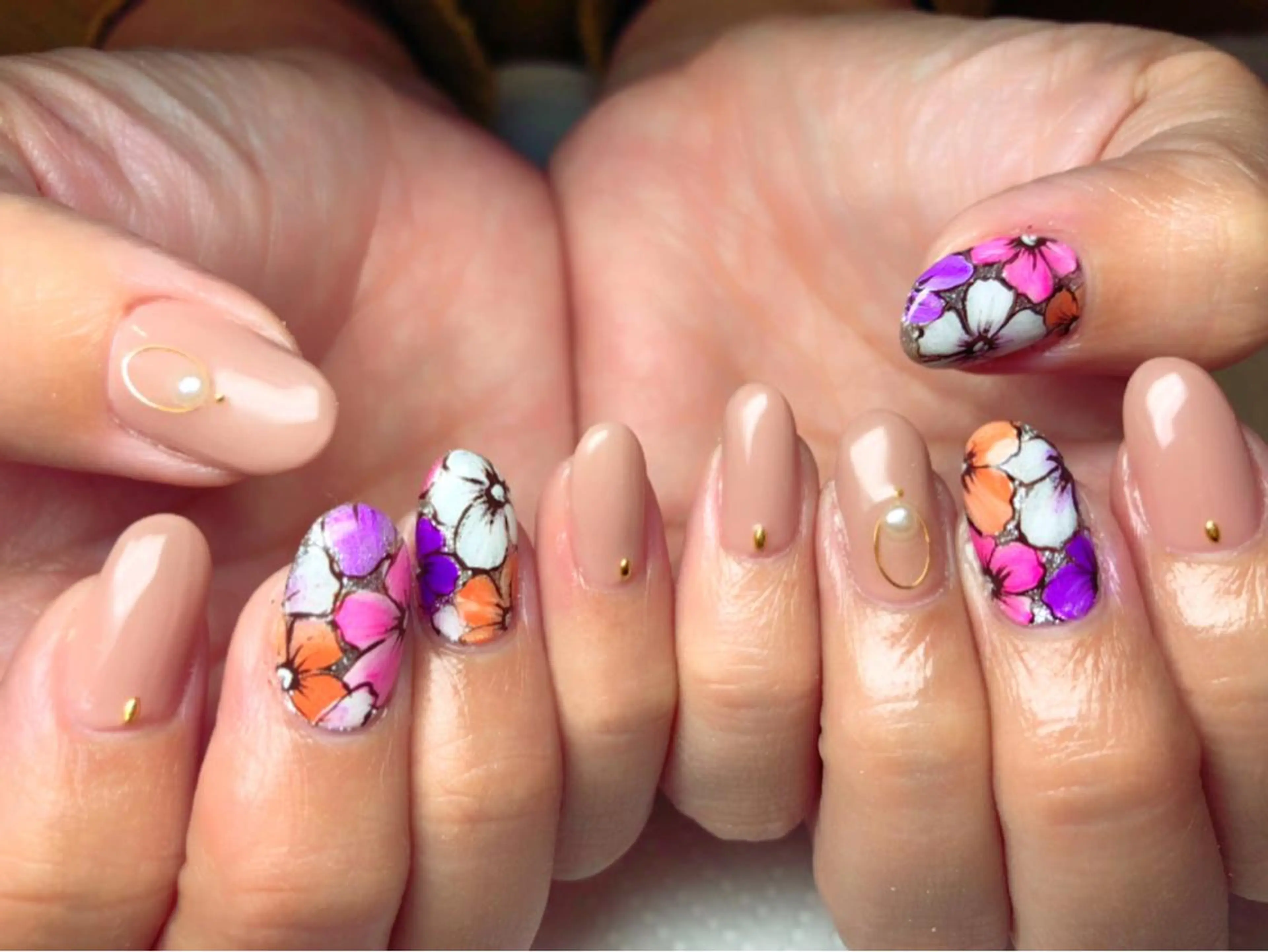 ネイル Li'leaNail AINAのネイルデザイン