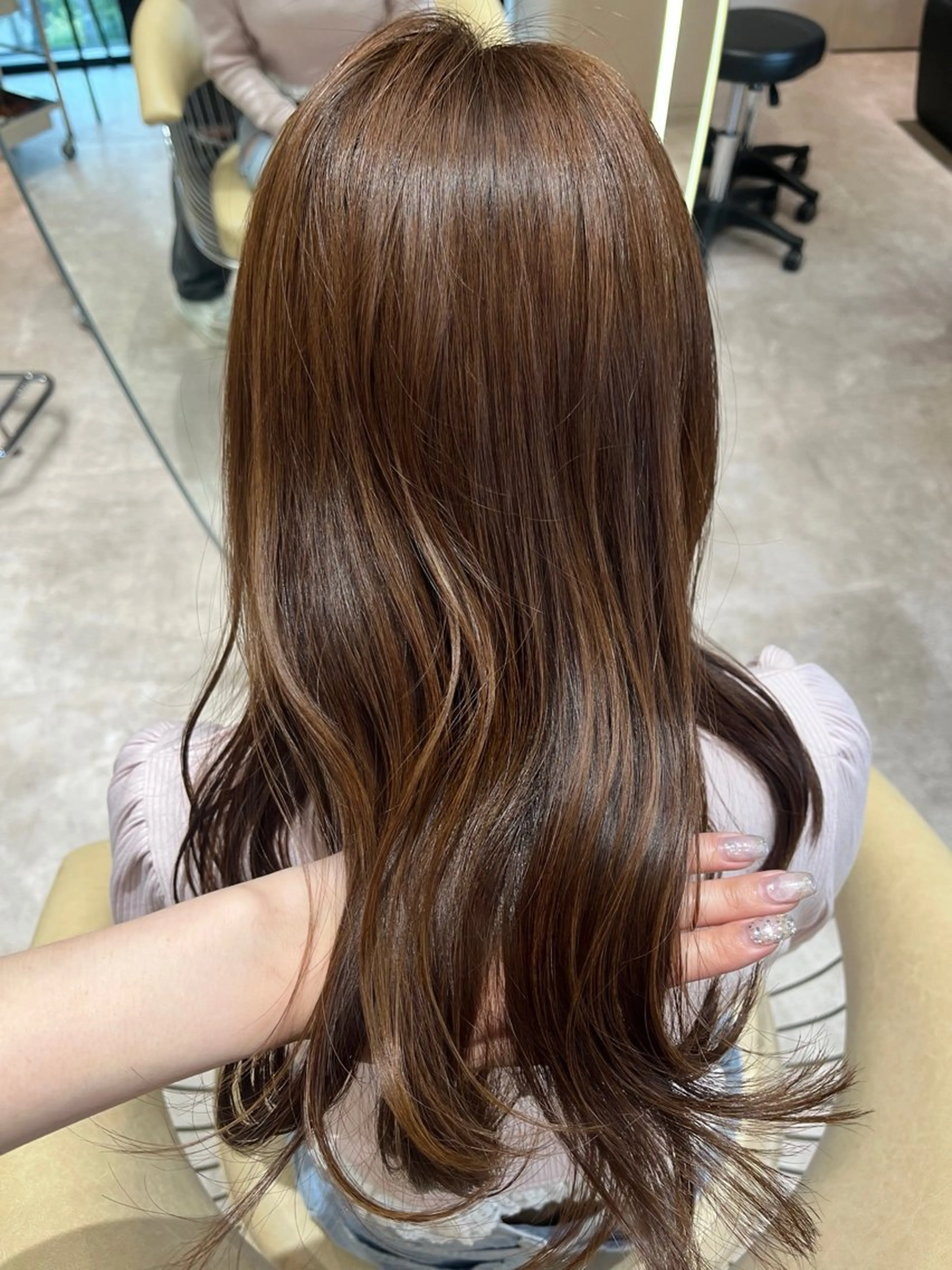 ミディアム ヘアカラー 顔周りカット/ 透明感カラー/ユナのヘアスタイル