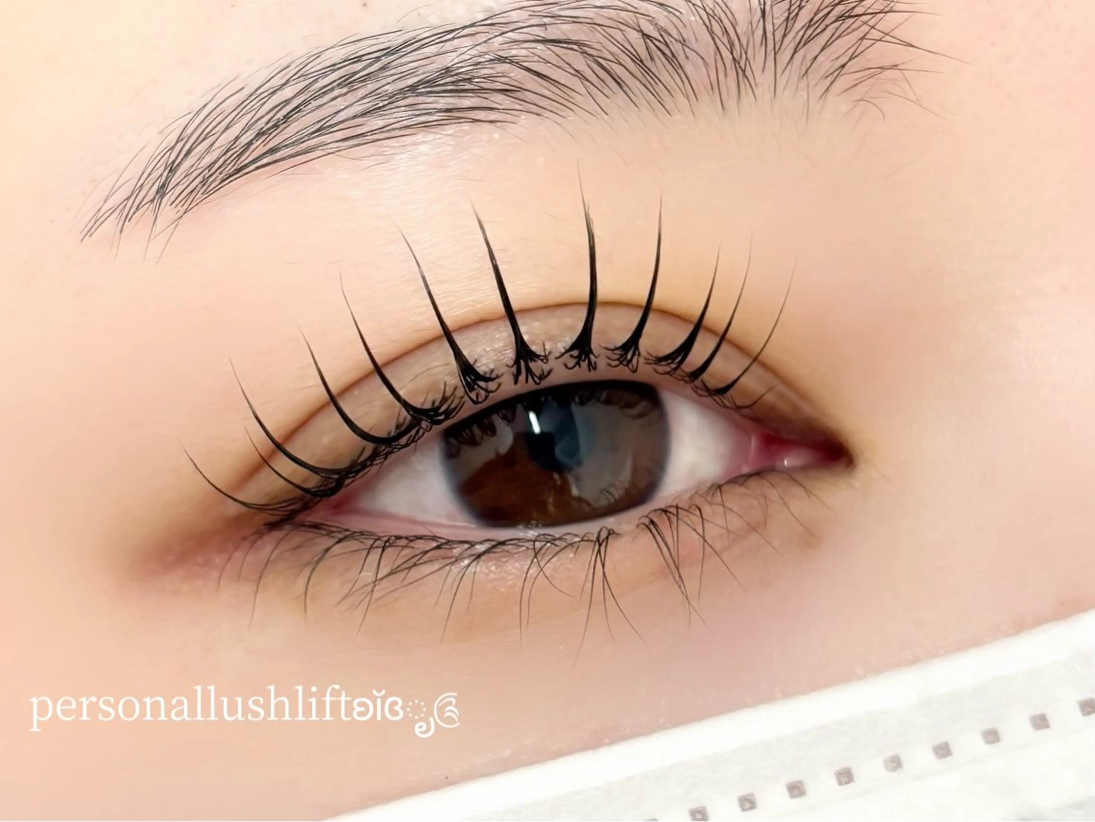 マツエク・マツパ emelu 山本の眉毛・アイブロウイメージ