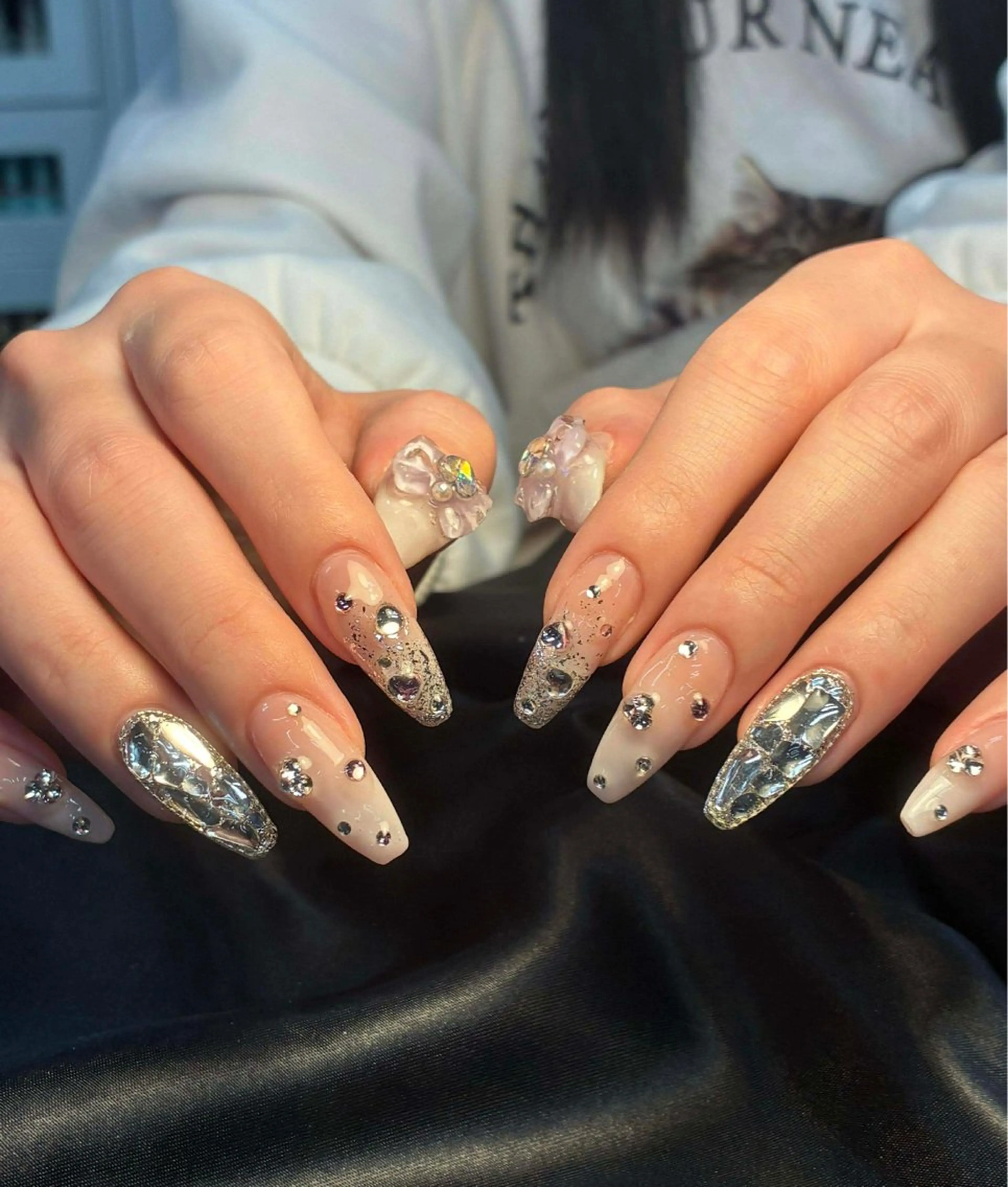 ネイル ハンドネイル Tini ANA.CHUOのネイルデザイン