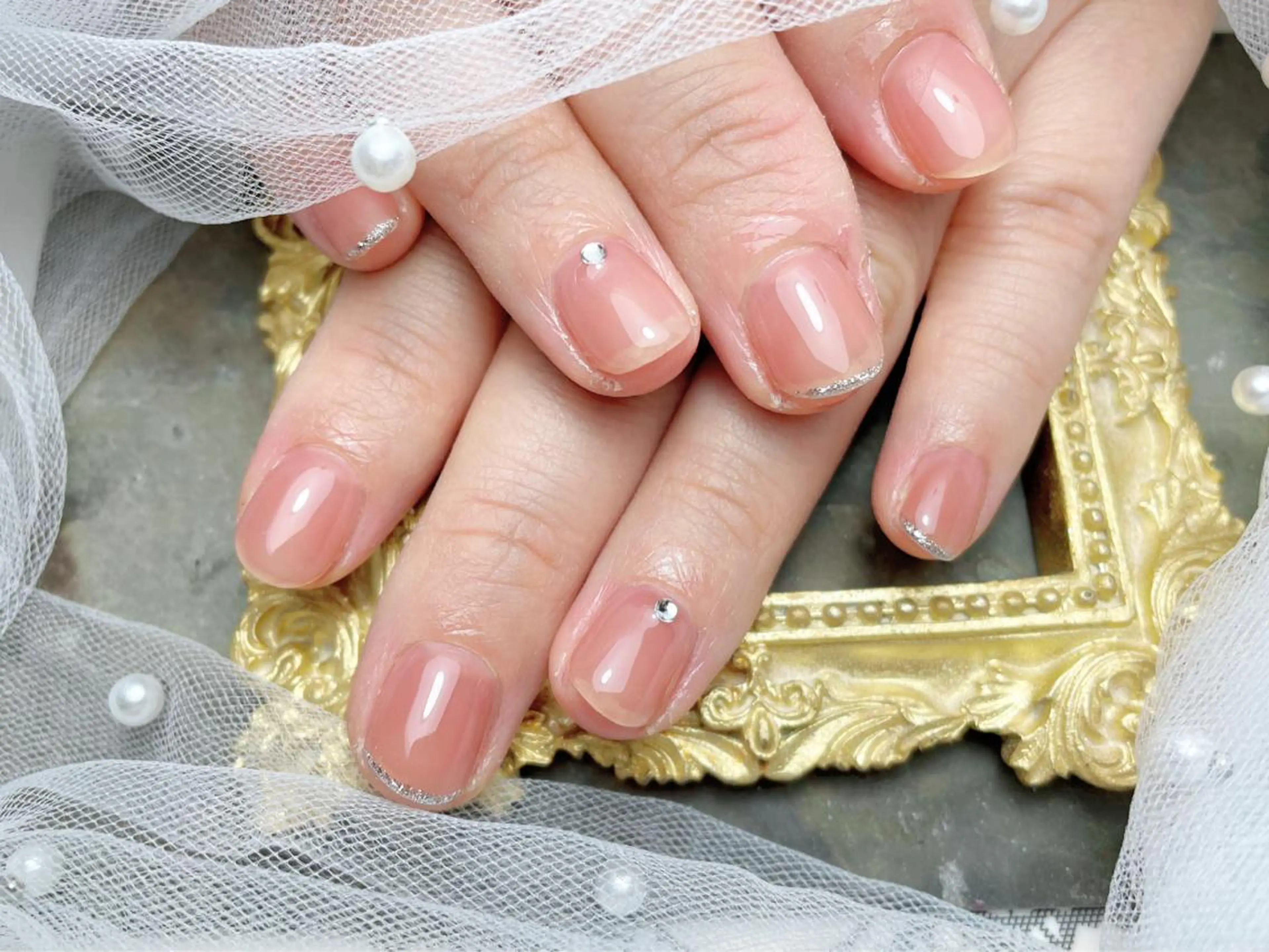 ネイル マジック ミラーのネイルデザイン