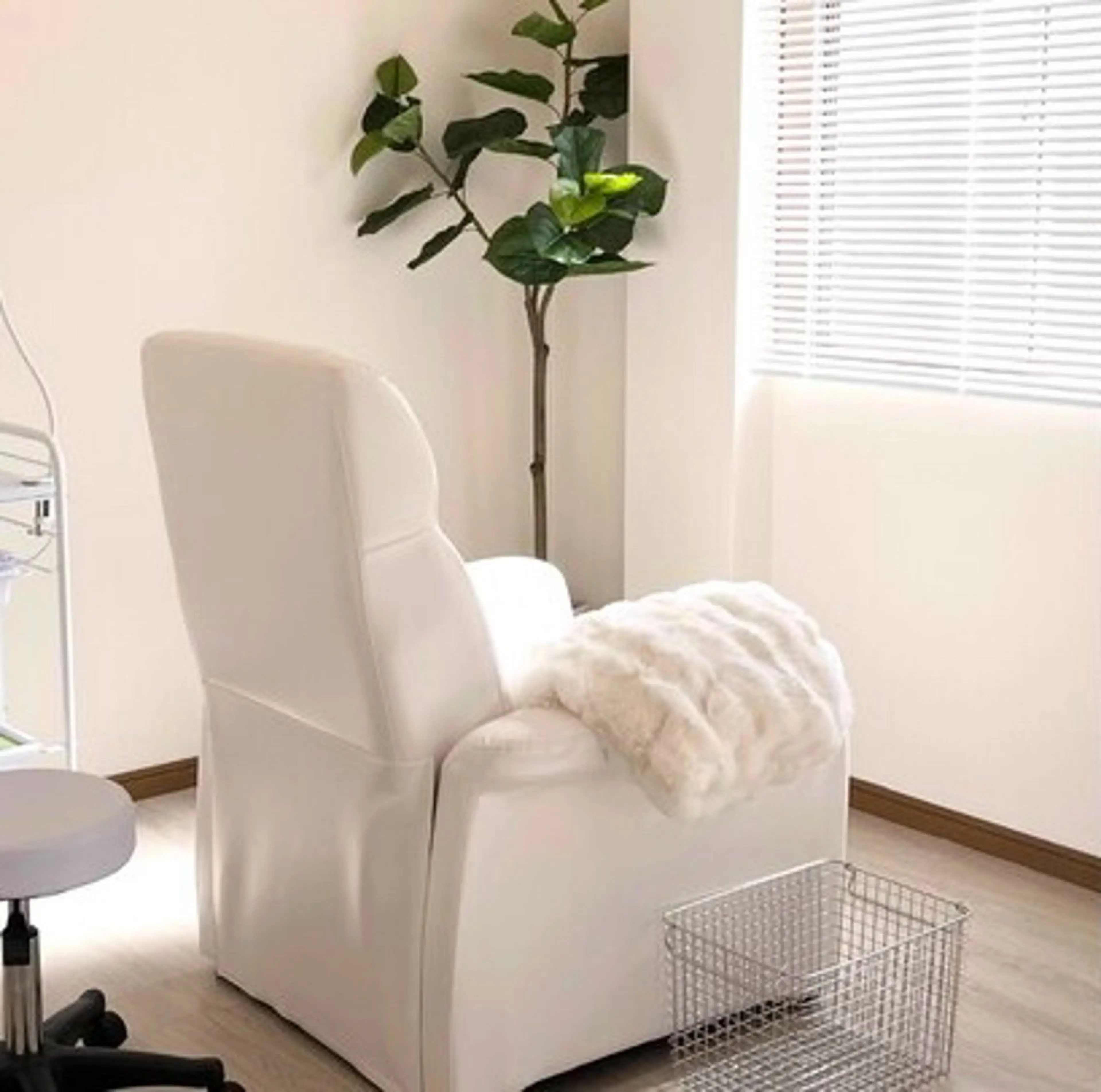 アイブロウ ワックス脱毛 眉カット その他(アイブロウ) アイブロウサロンiBROW.　川口店(眉毛専門店)所属・吉田 歩海の眉毛・アイブロウイメージ