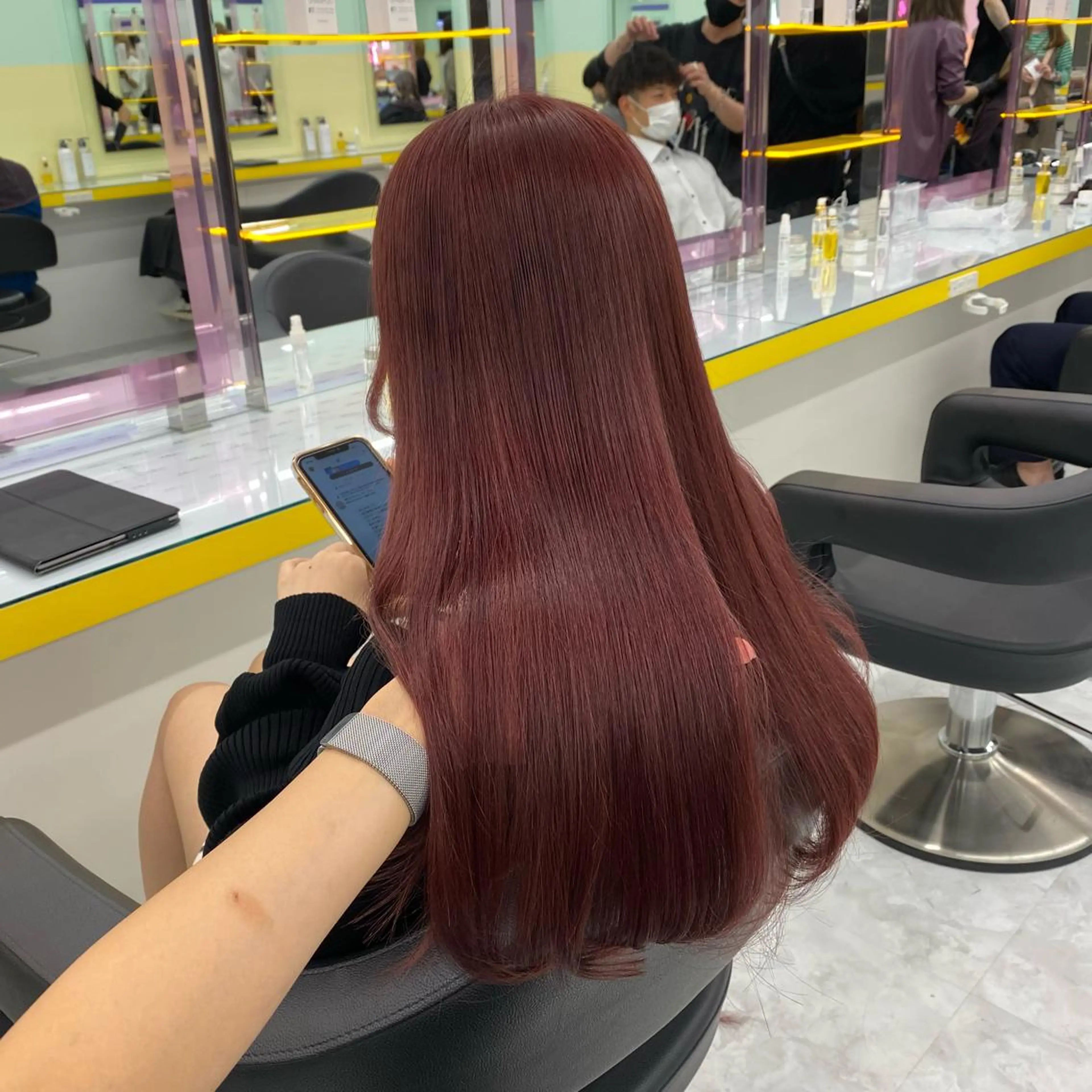 セミロング カラー ヘアアレンジ ヘアカラー トリートメント mai🍑暖色カラー /レイヤー💖のヘアスタイル