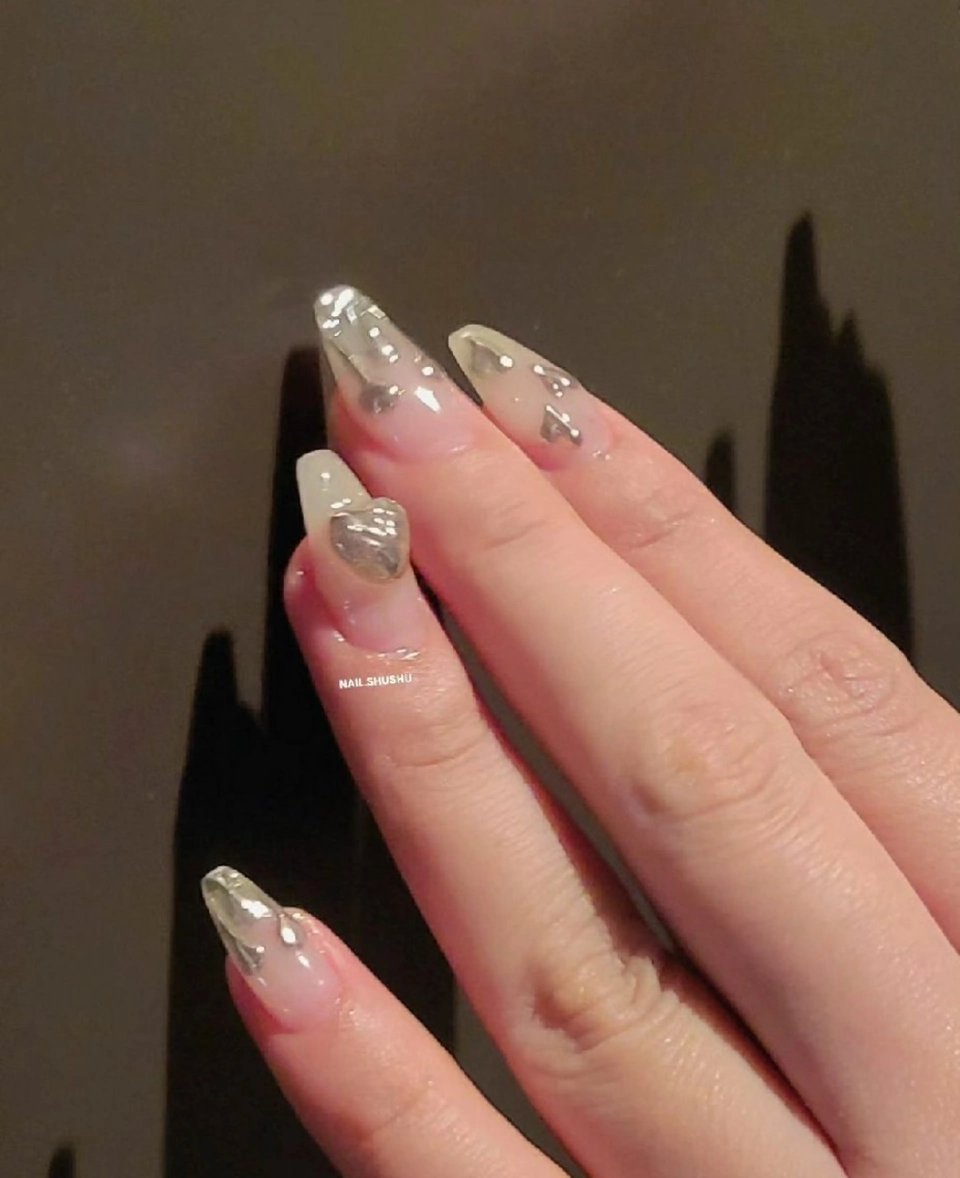 ネイル 持ち込み ニュアンスネイル ワンカラーネイル シンプルネイル 冬ネイル ハンドネイル 3dパーツ/流行り 👧shushu❤️のネイルデザイン