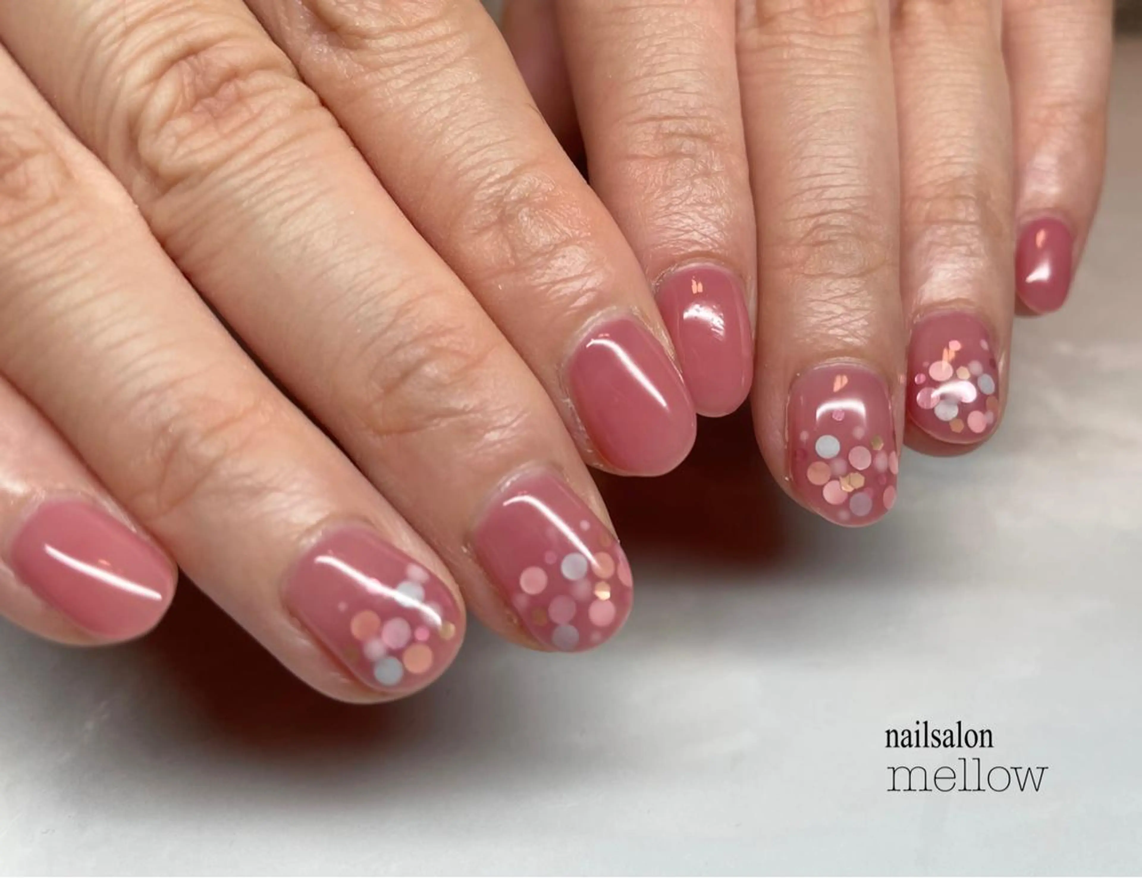 ネイル ドット 大山 浩美のネイルデザイン