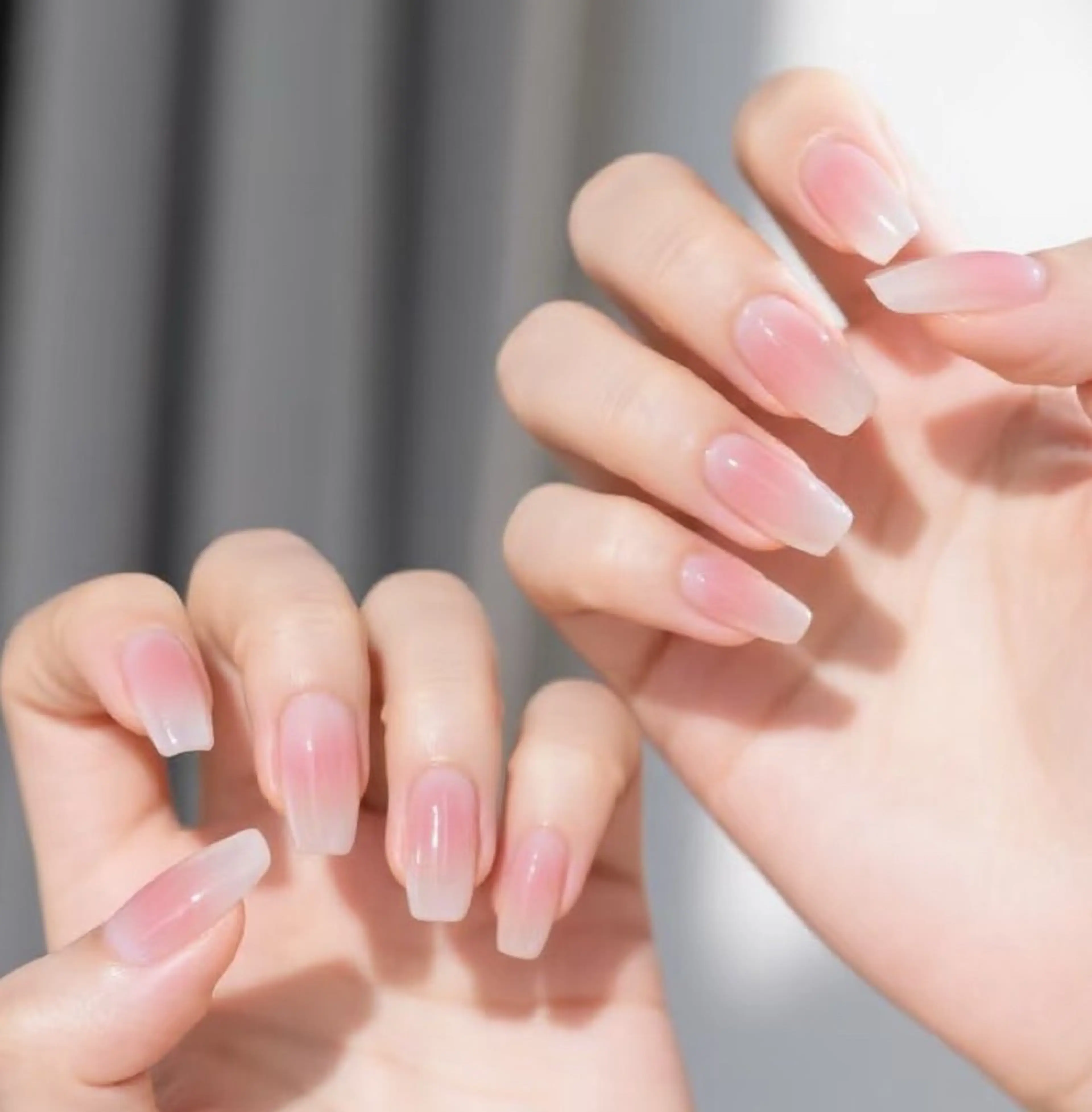 ネイル ハンドネイル MoonNail ユリ🌸のネイルデザイン